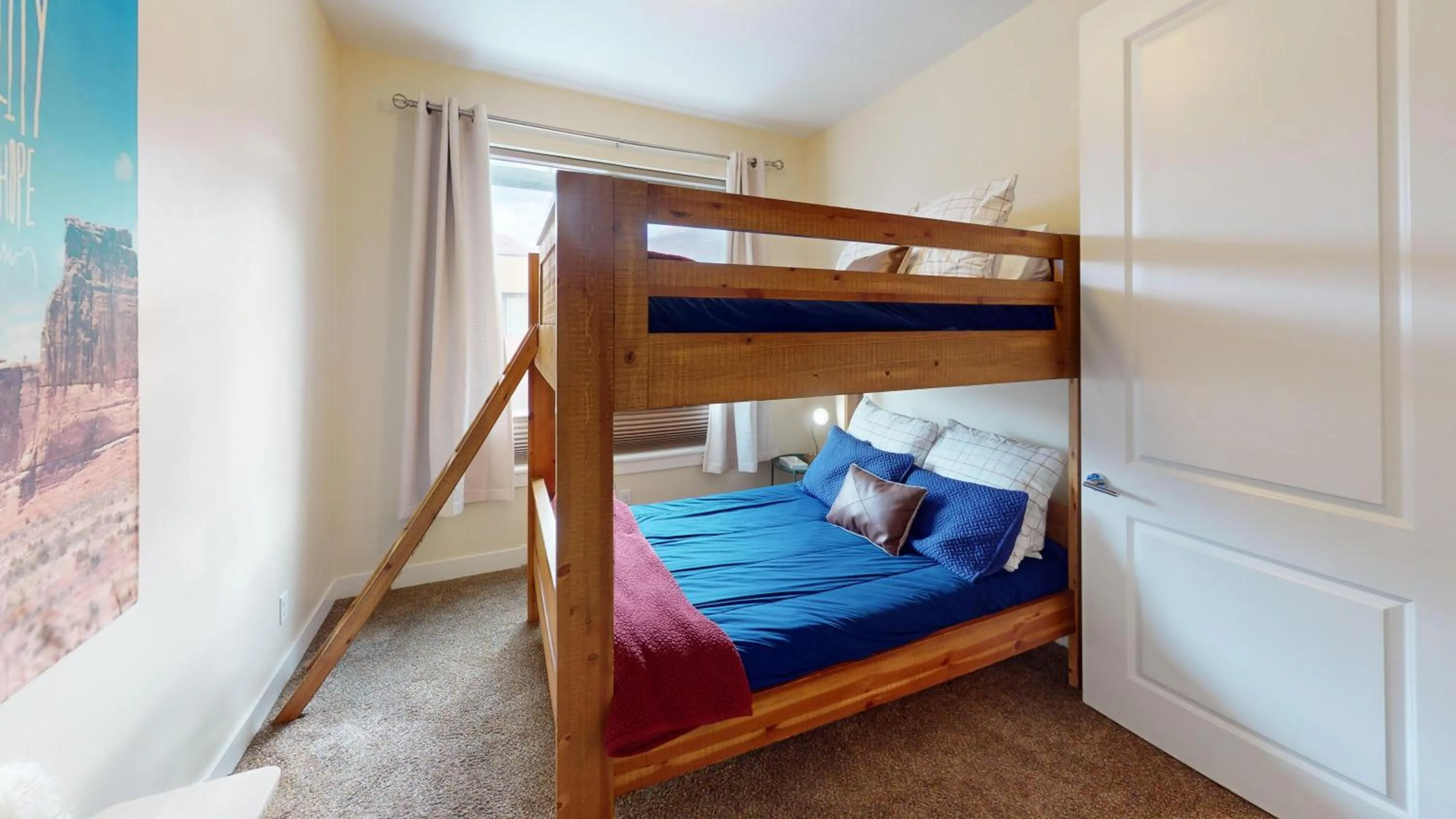 Bed in Entrada at Moab #640