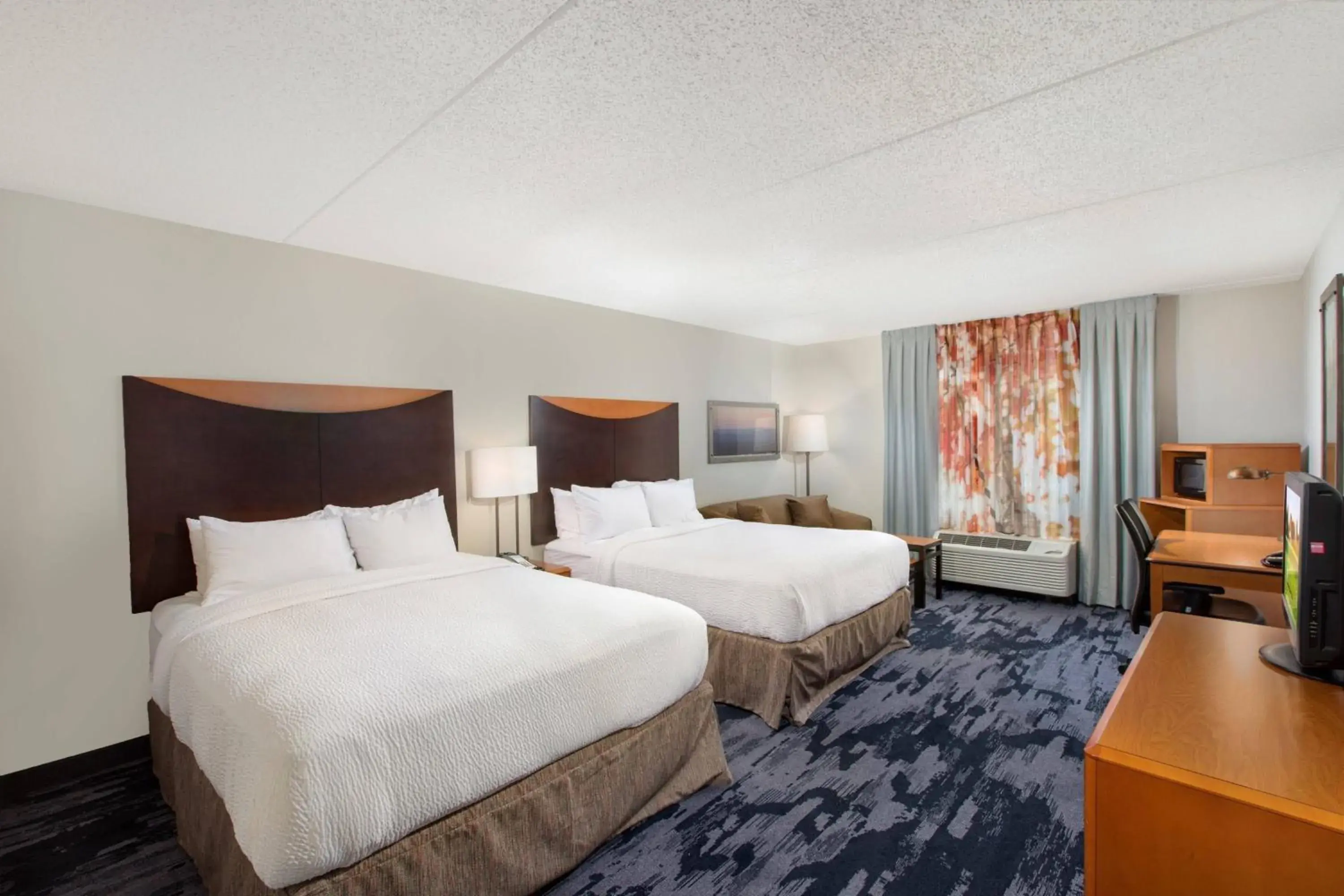 Queen Room with Two Queen Beds in Fairfield Inn by Marriott Evansville East Queen Room with Two Queen Beds in Fairfield Inn by Marriott Evansville East