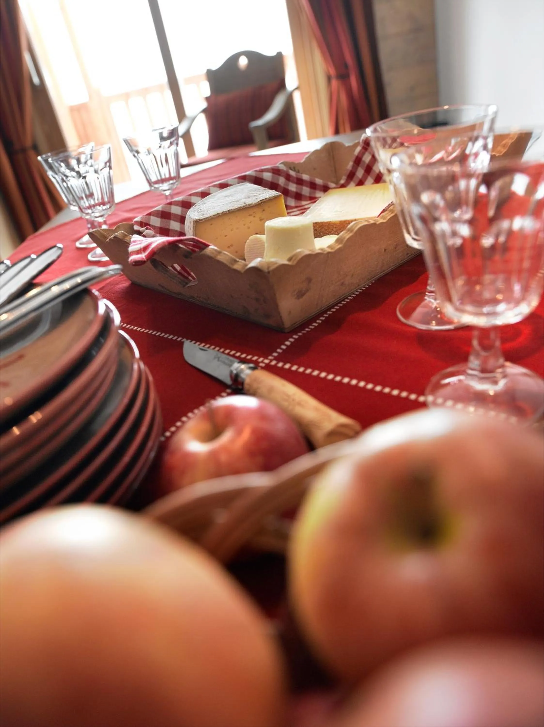 Dining area in CGH Résidences & Spas Orée Des Cimes
