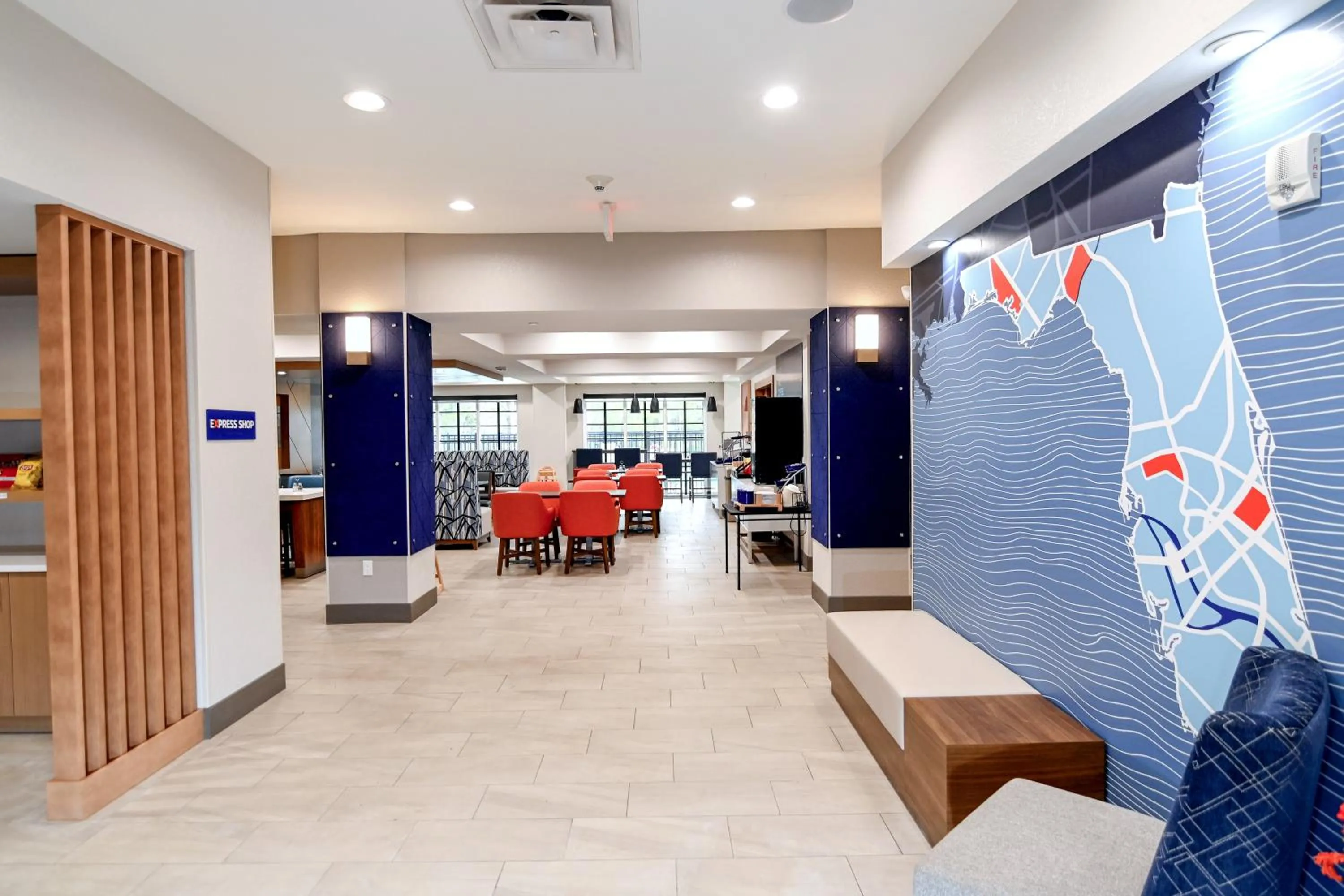 Lobby or reception in Holiday Inn Express & Suites Palm Coast - I-95