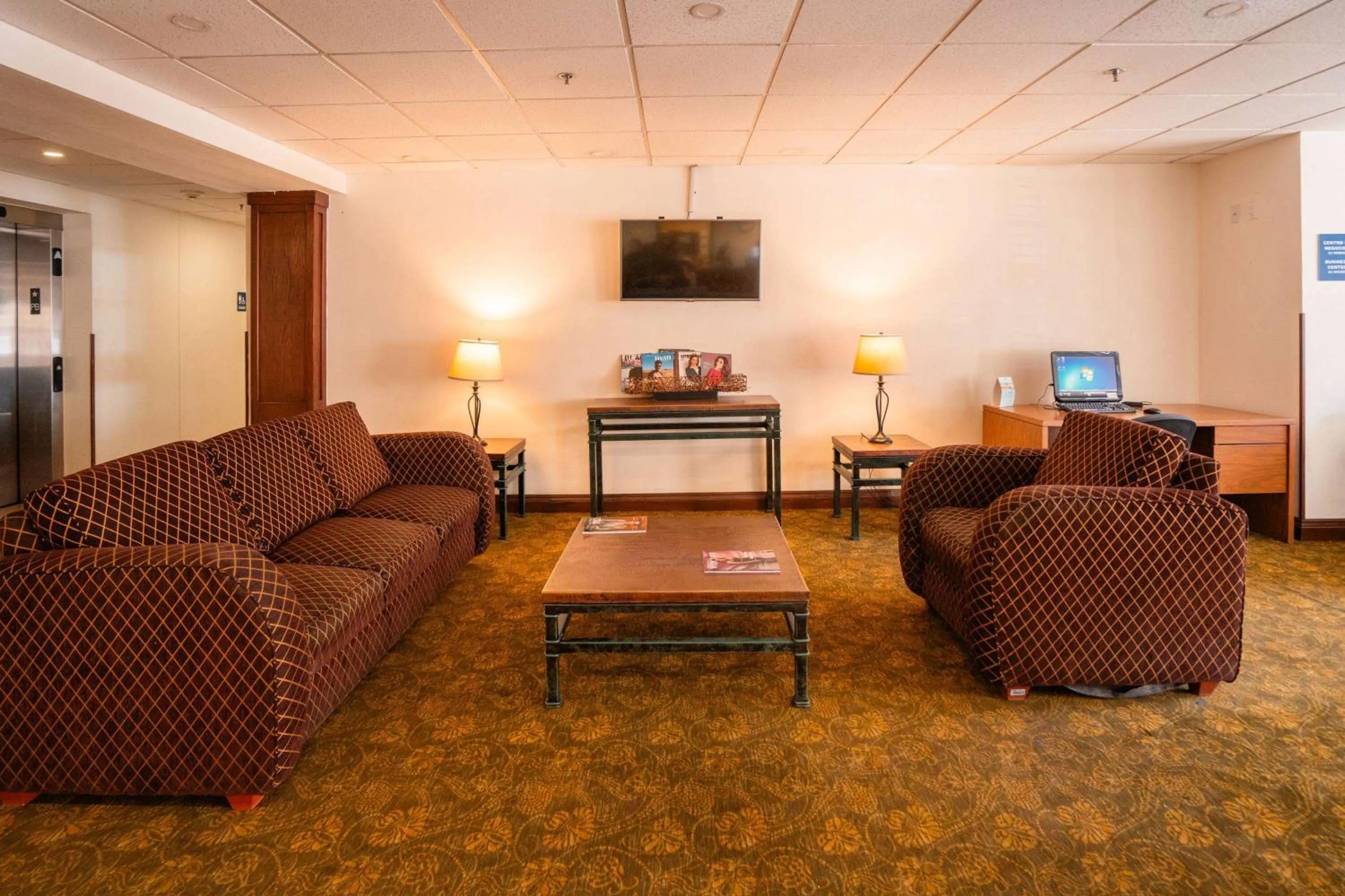 Lobby or reception in Microtel Inn and Suites by Wyndham Ciudad Juarez, US Consulate