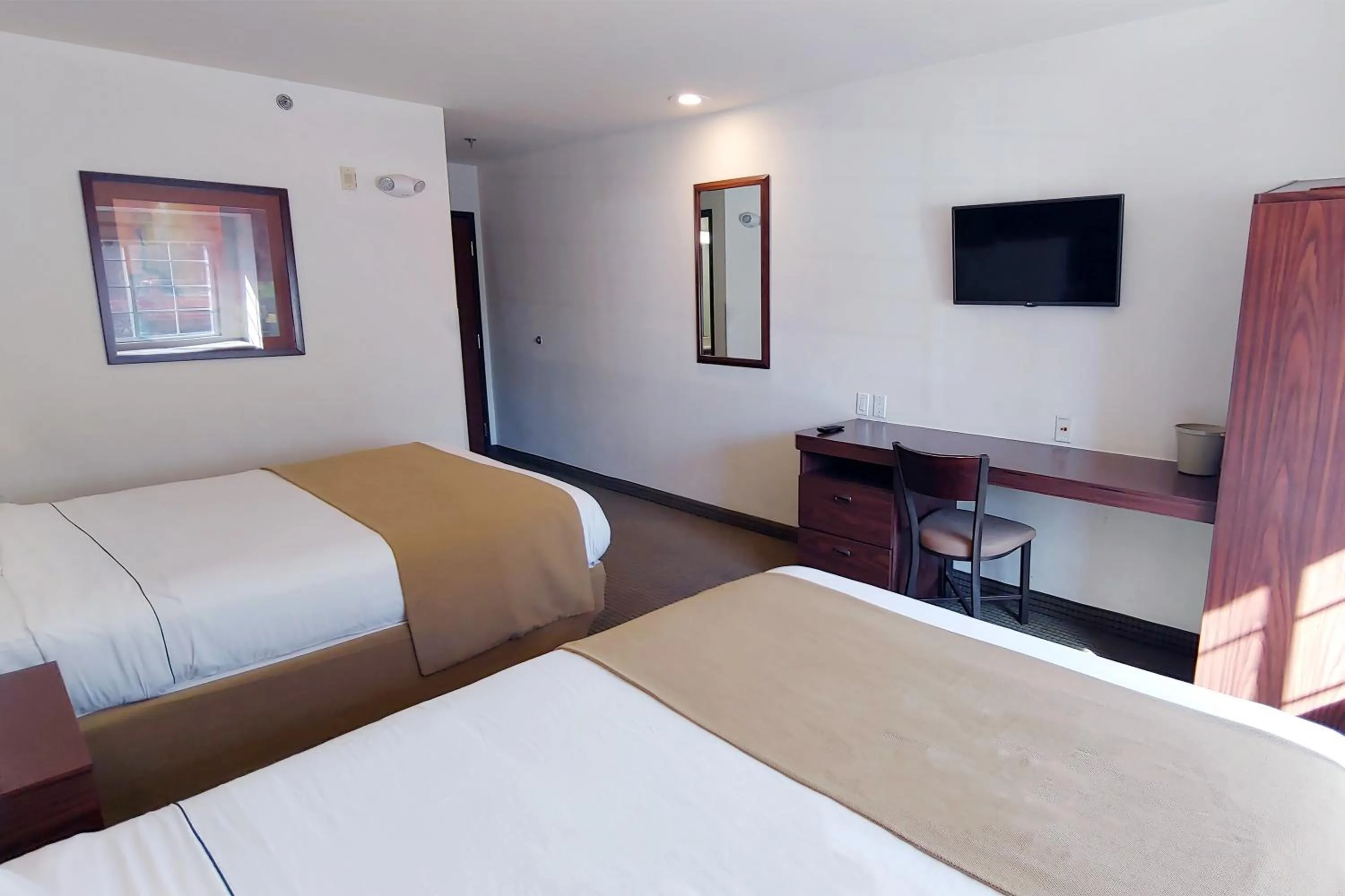 Bed in Microtel Inn and Suites by Wyndham Ciudad Juarez, US Consulate