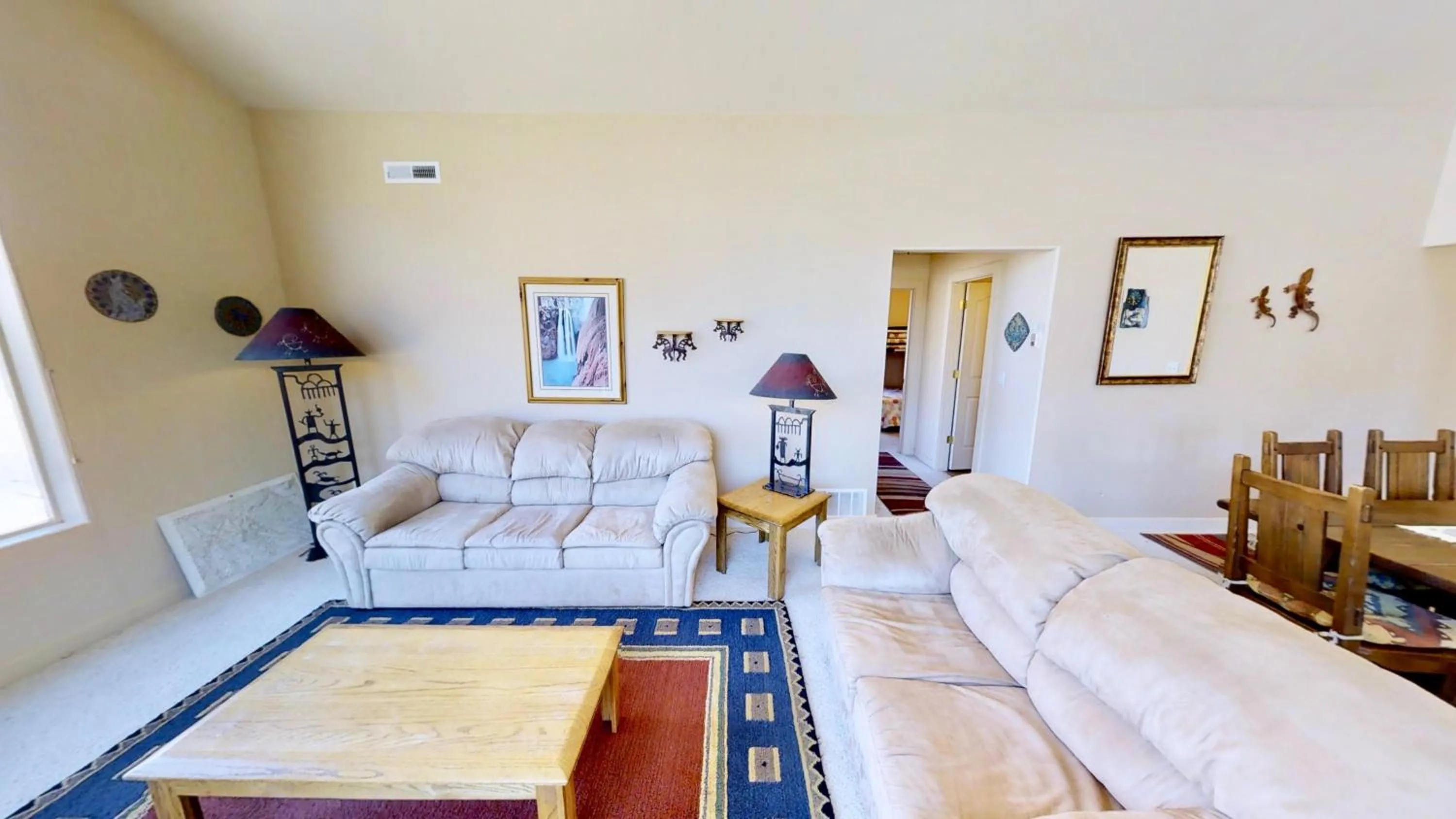 Bed in Krystal Kiva #K4