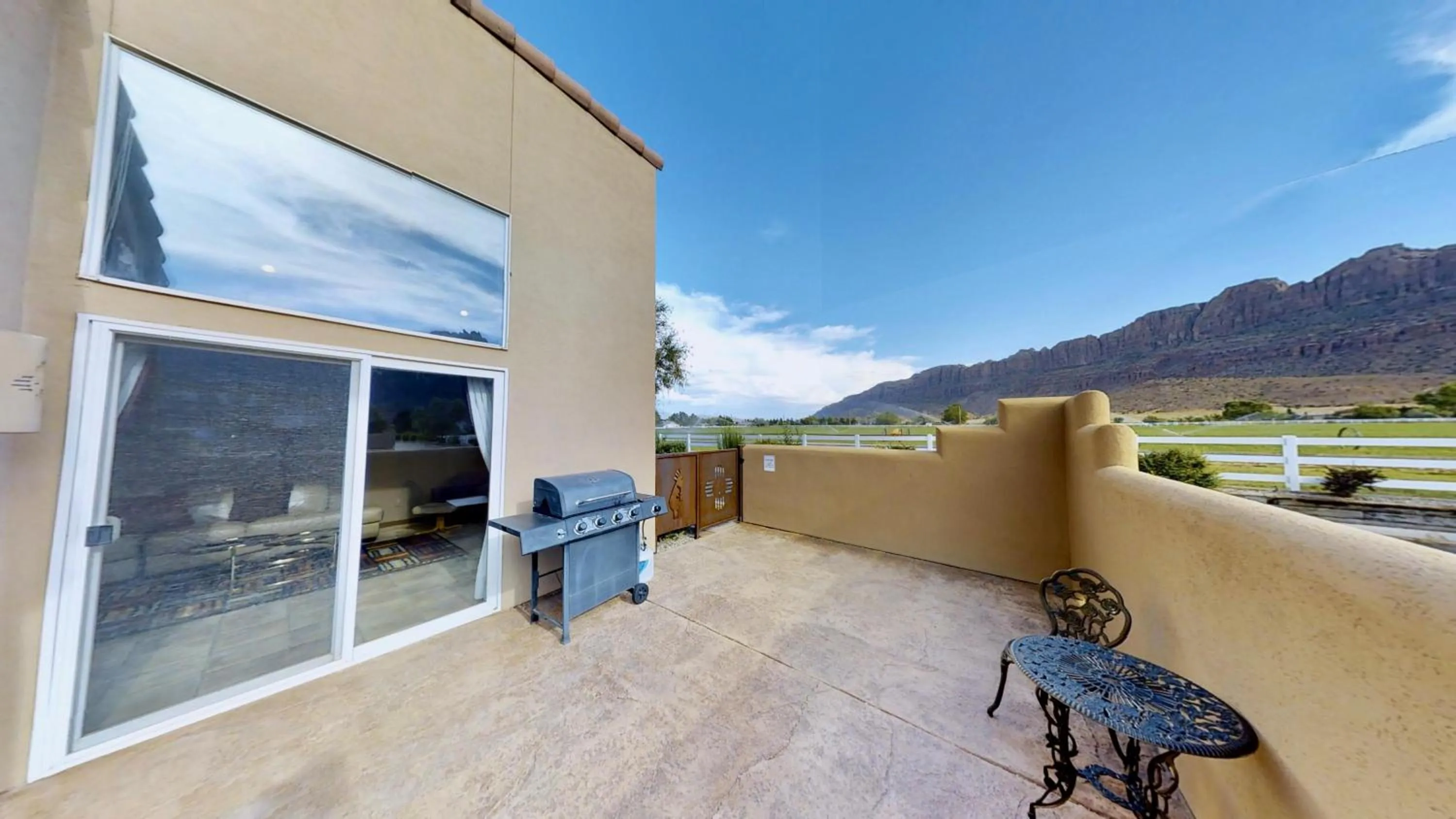 Mountain Paradise #G3