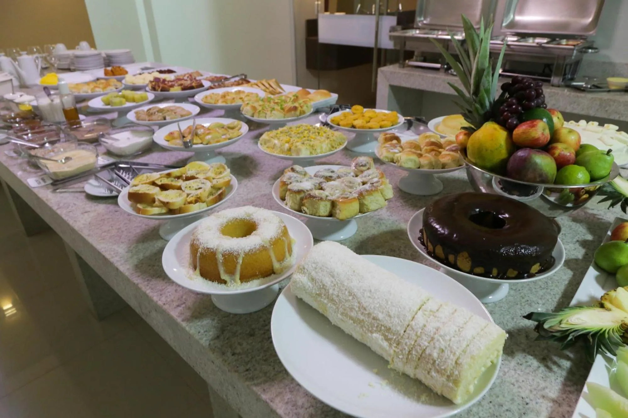 Food and drinks in Dallas Hotel Premium