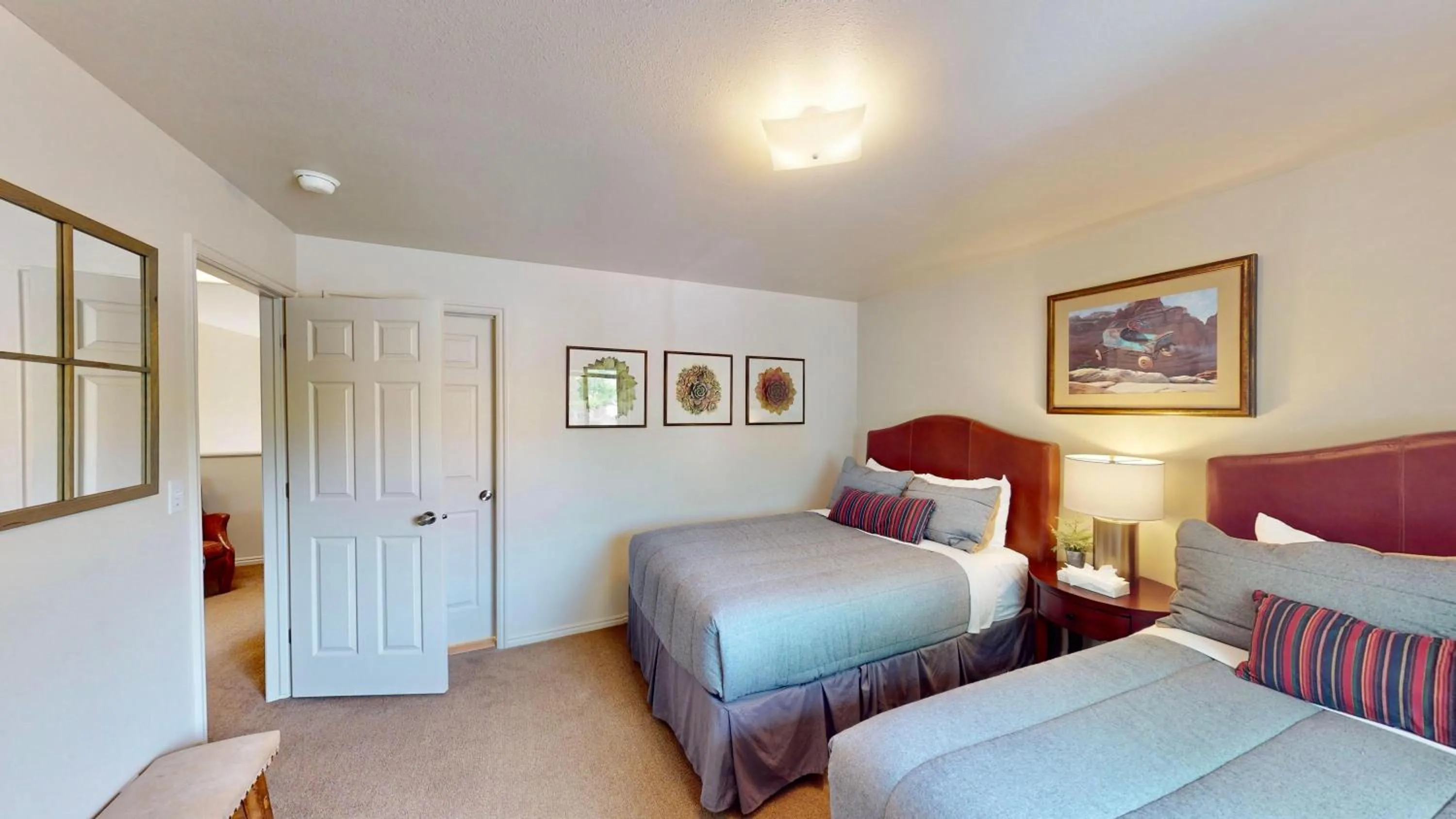 Bed in Henning's Escape #3328