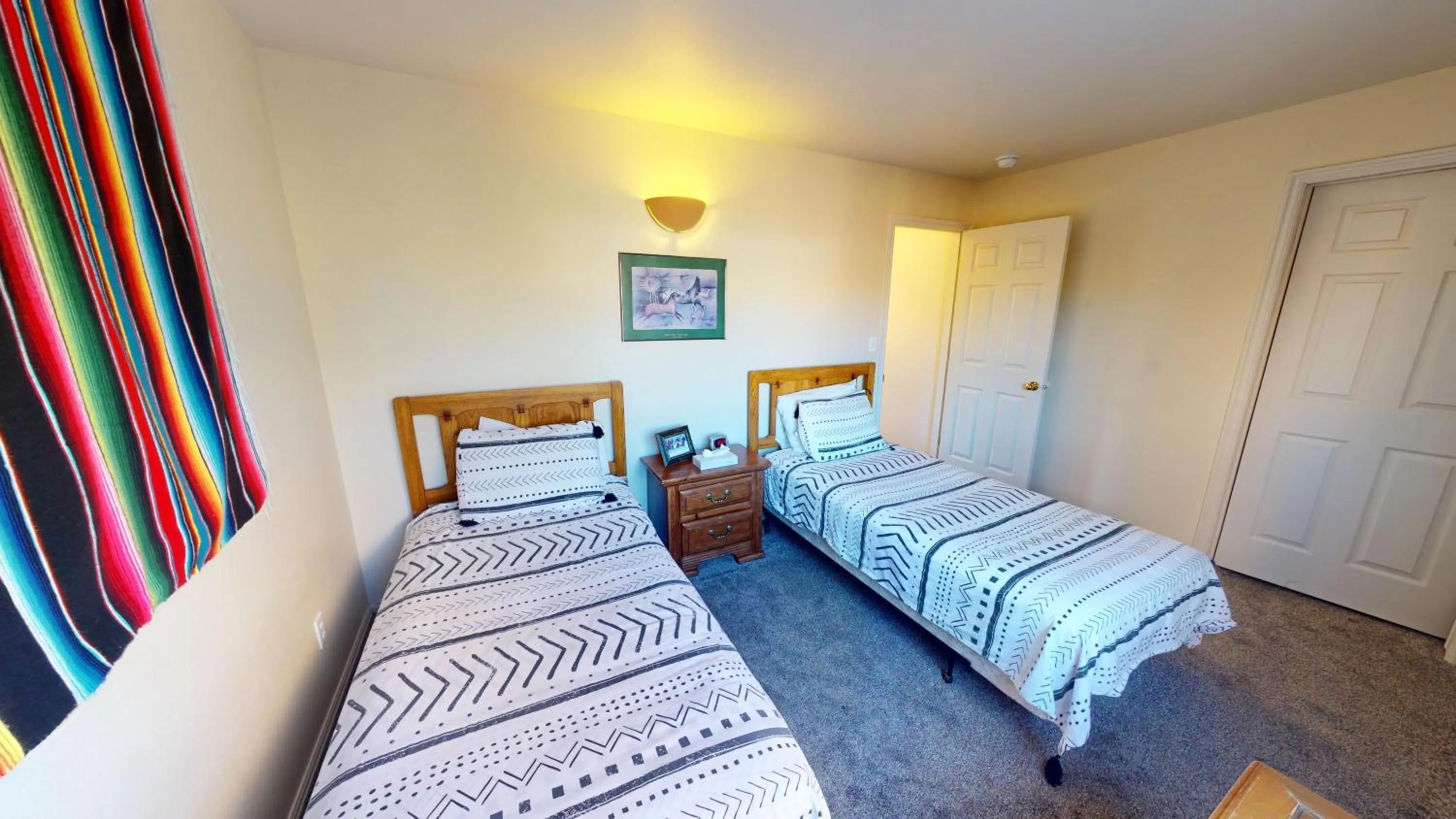 Bed in Kokopelli Dream #3251