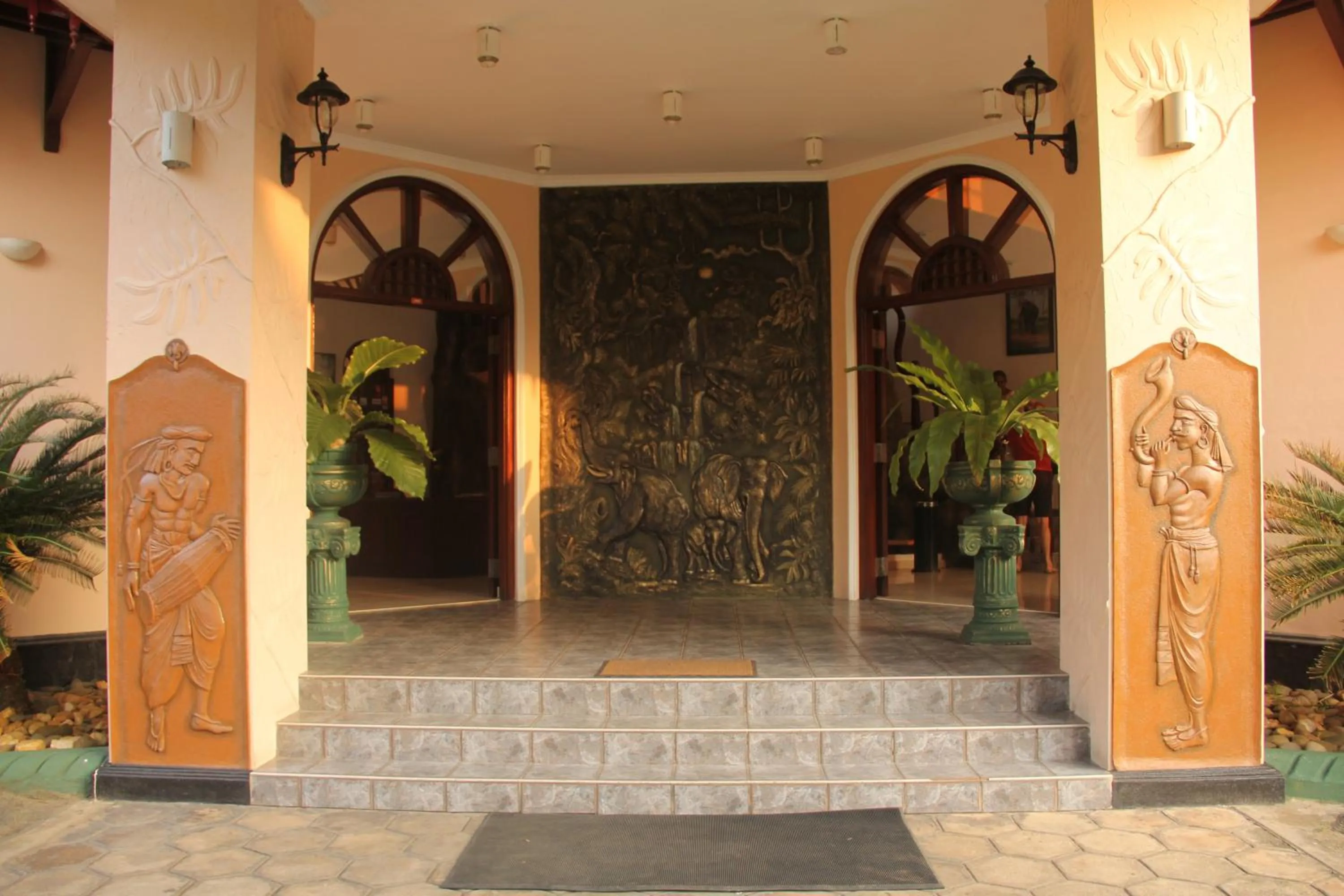 Facade/entrance in Villa Ranmenika