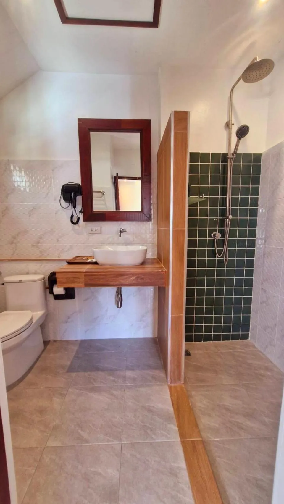 Bathroom in Chunut House Resort