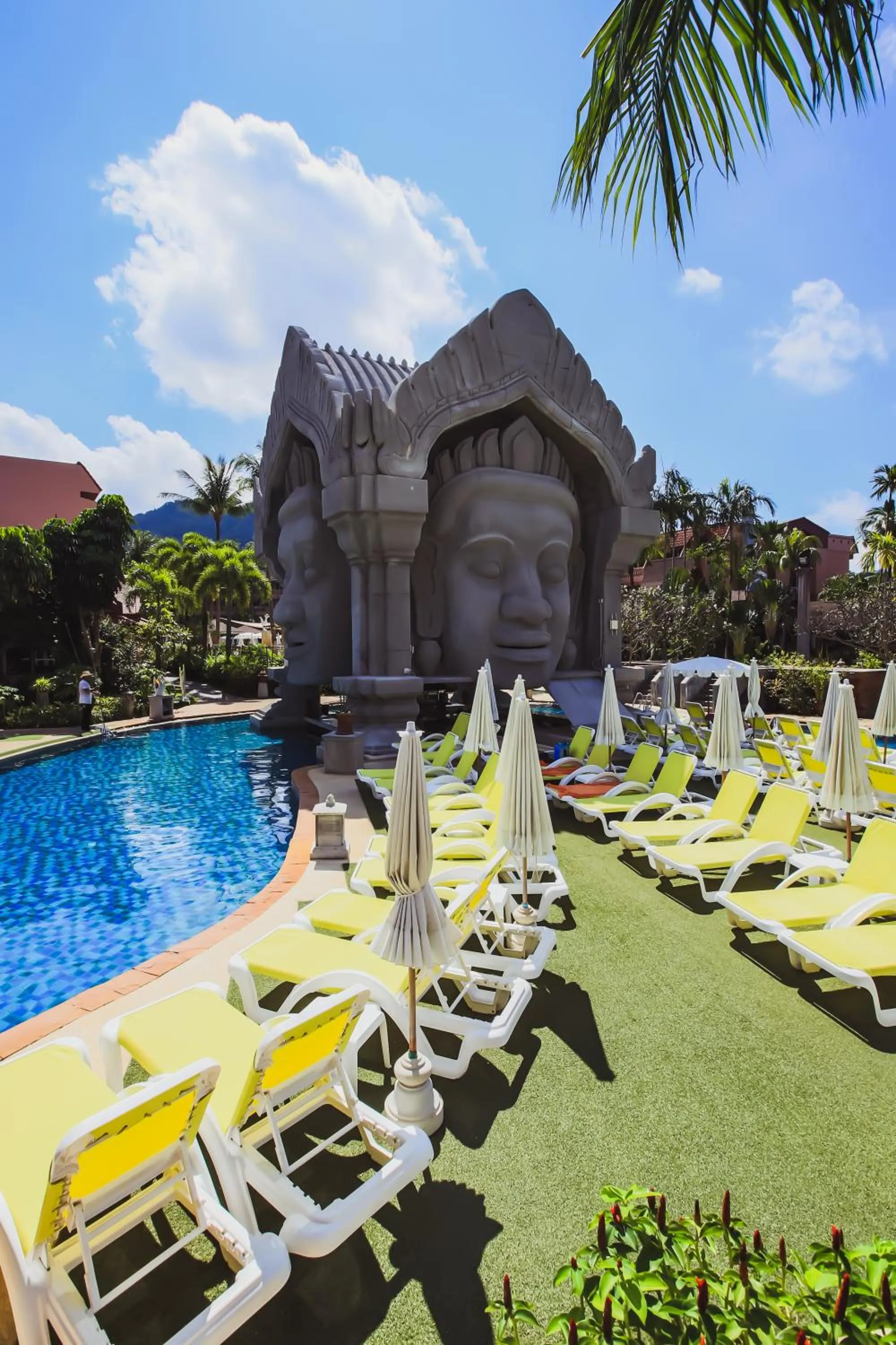 Swimming pool in Phuket Orchid Resort and Spa