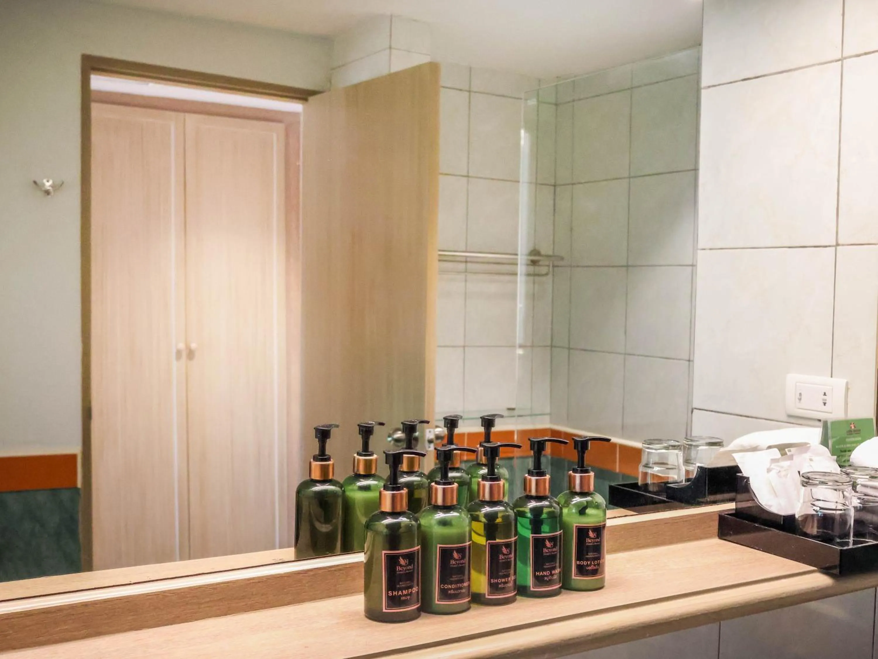 Phuket Orchid Resort and Spa