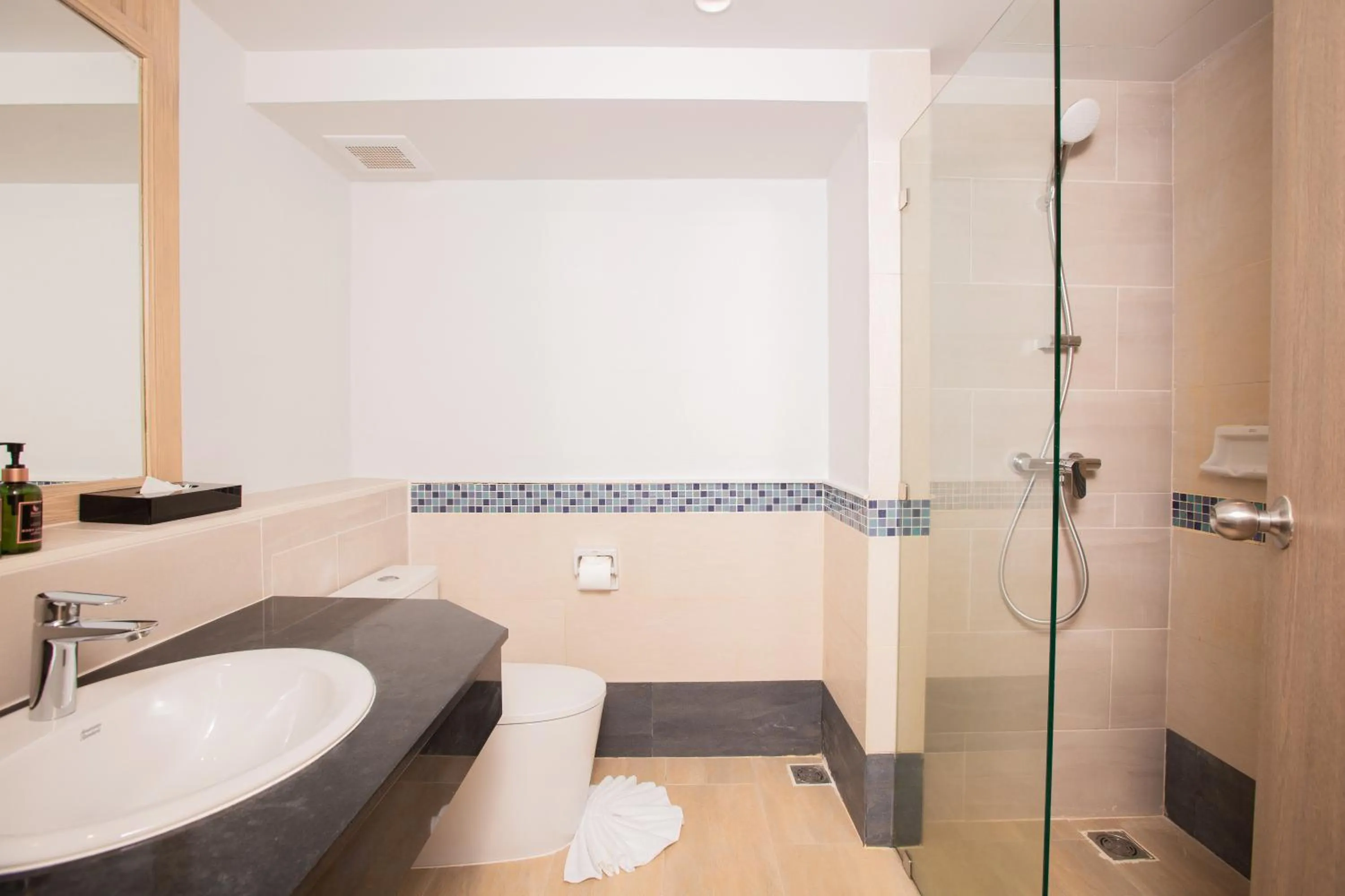 Toilet in Phuket Orchid Resort and Spa