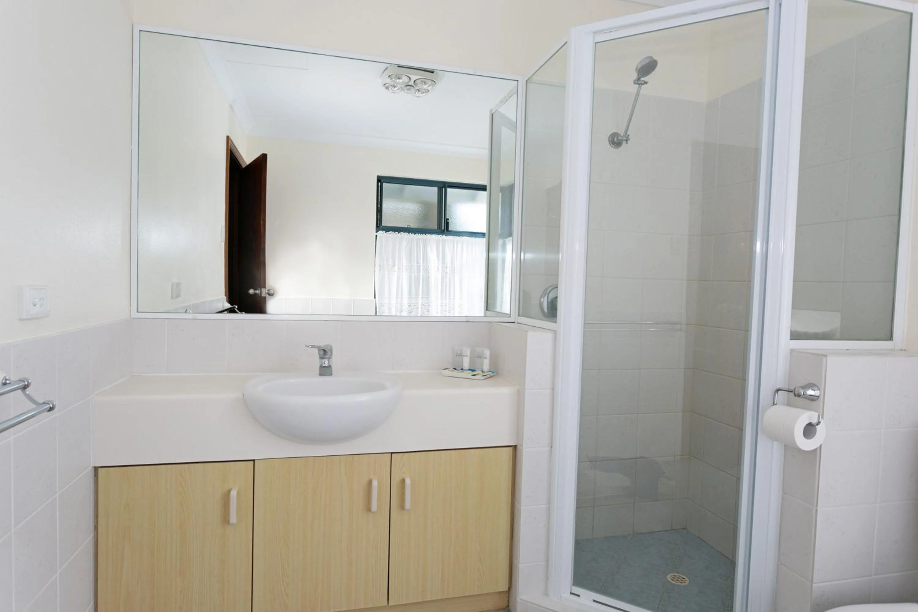 Shower in Dolphin Lodge Albany - Self Contained Apartments at Middleton Beach