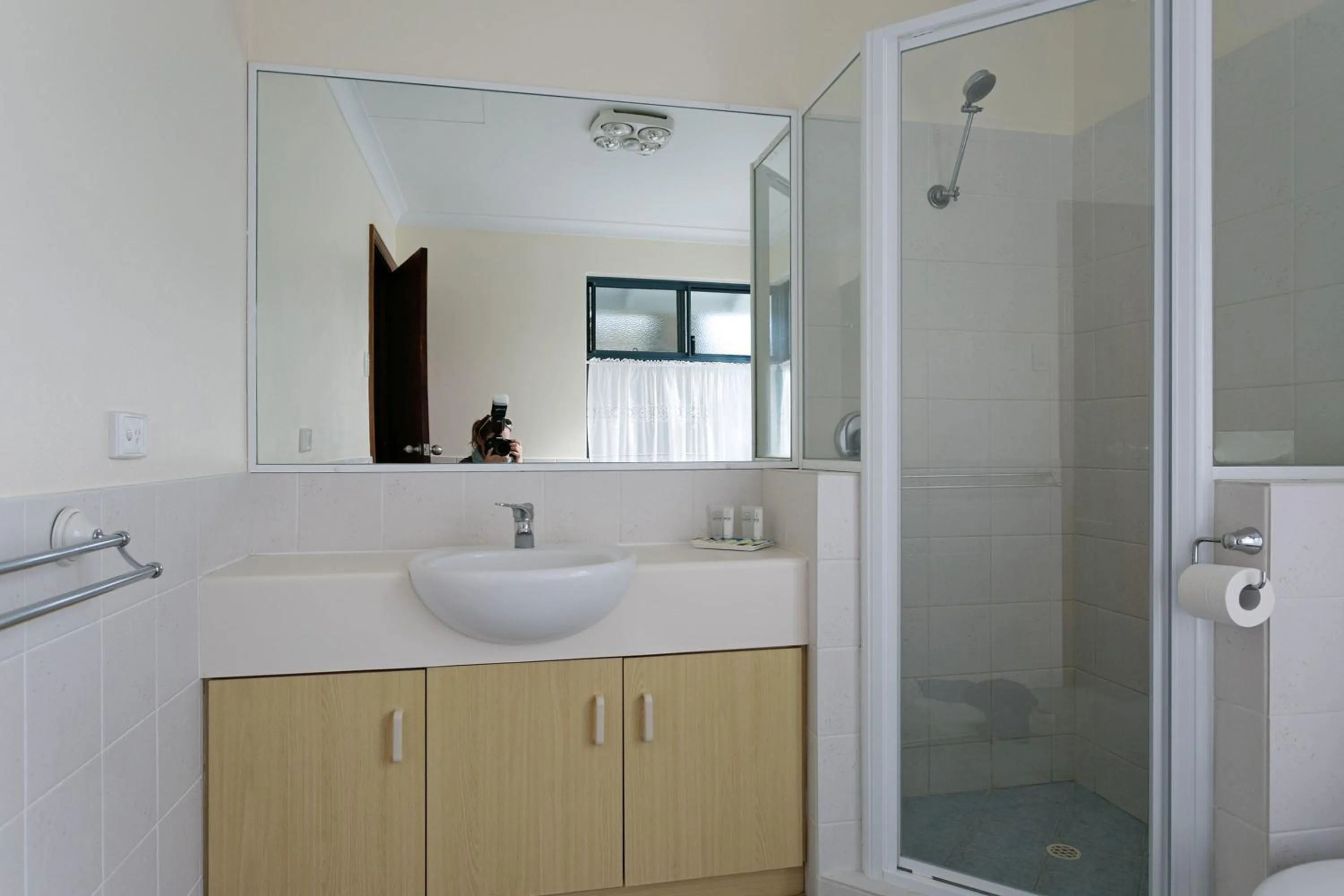 Shower in Dolphin Lodge Albany - Self Contained Apartments at Middleton Beach