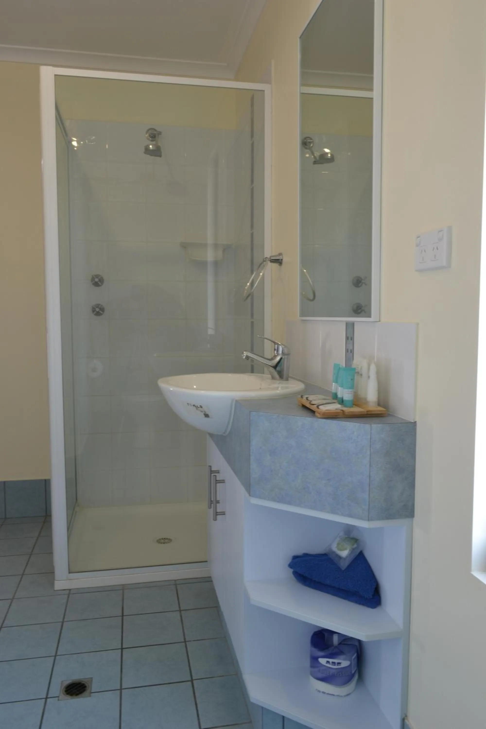 Shower in Dolphin Lodge Albany - Self Contained Apartments at Middleton Beach