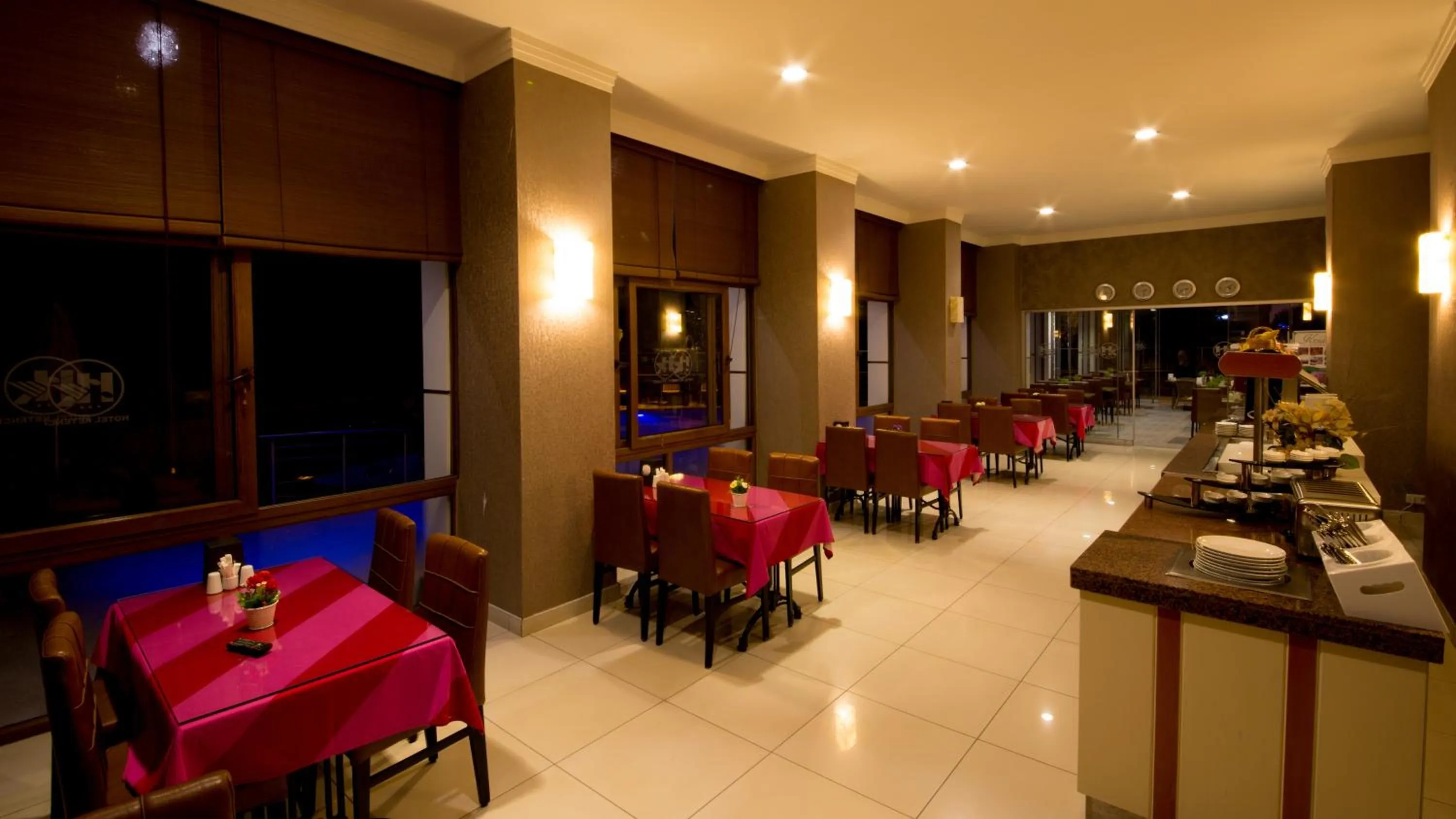 Restaurant/places to eat in Ketenci Otel