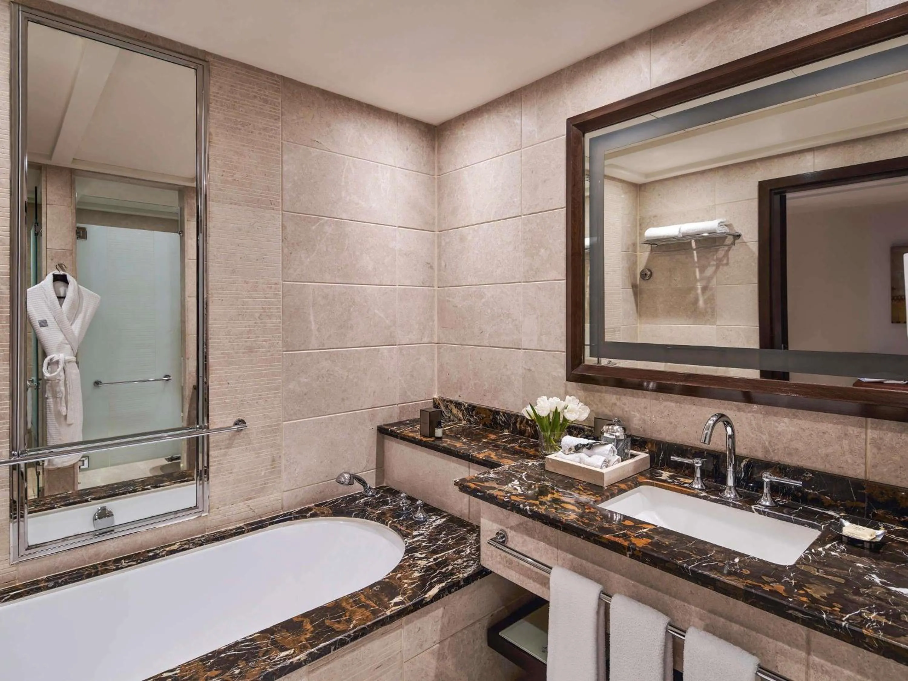 Bedroom in Makkah Clock Royal Tower, A Fairmont Hotel