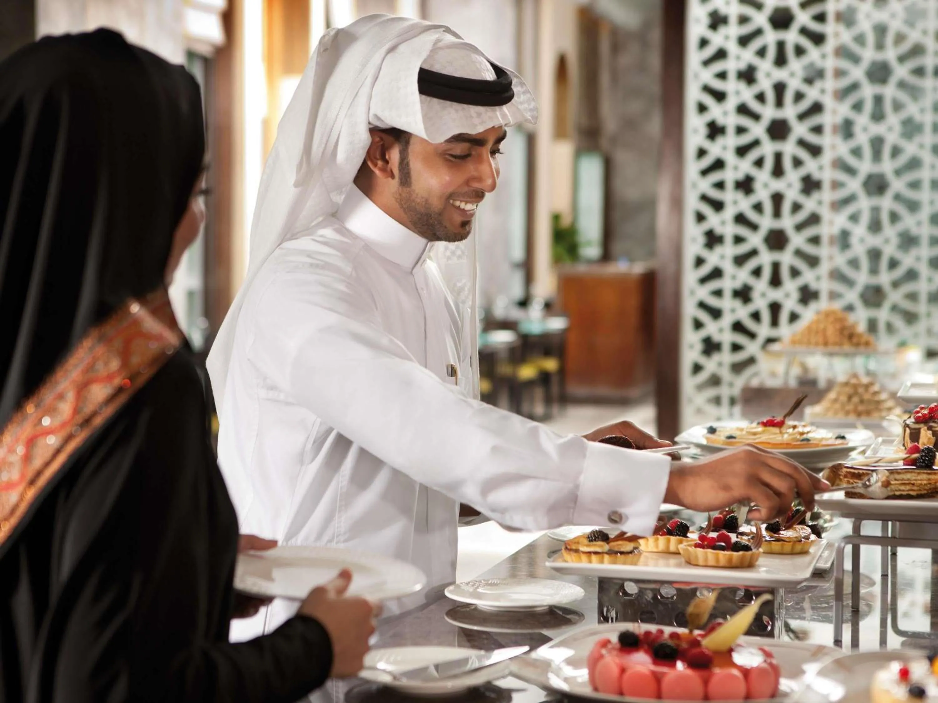 Restaurant/places to eat in Makkah Clock Royal Tower, A Fairmont Hotel