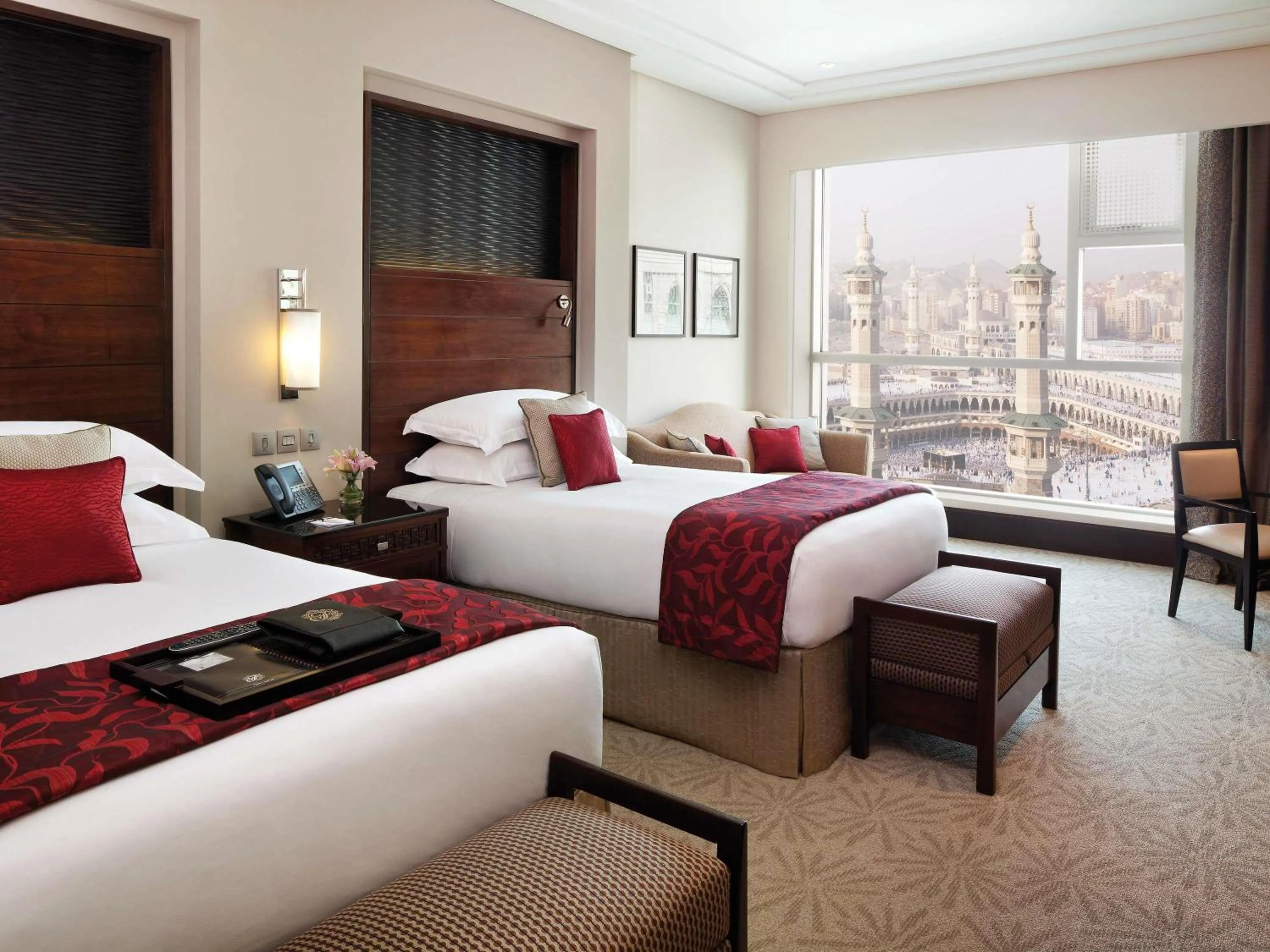 Bedroom, Bed in Makkah Clock Royal Tower, A Fairmont Hotel