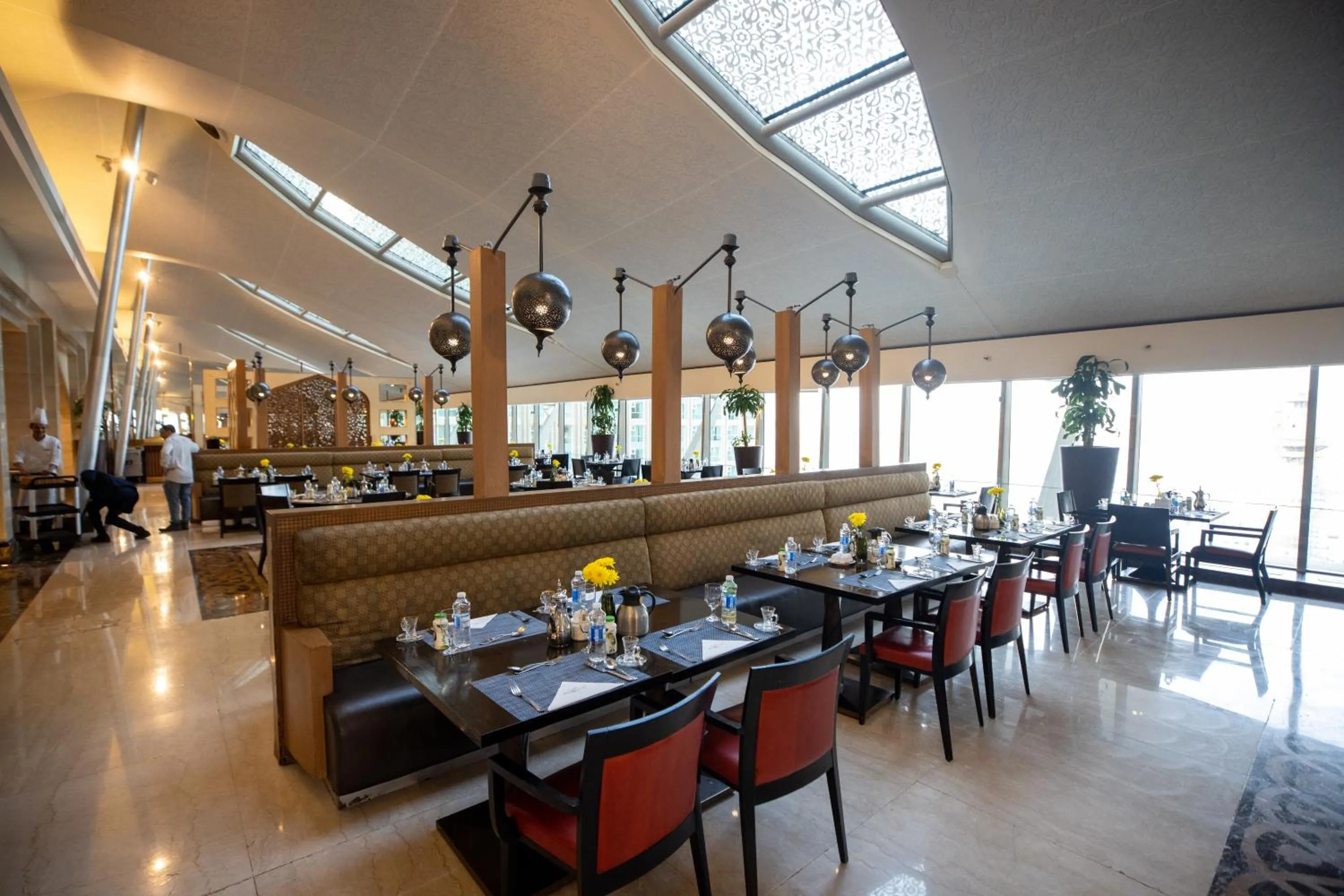 Restaurant/places to eat in Makkah Clock Royal Tower, A Fairmont Hotel