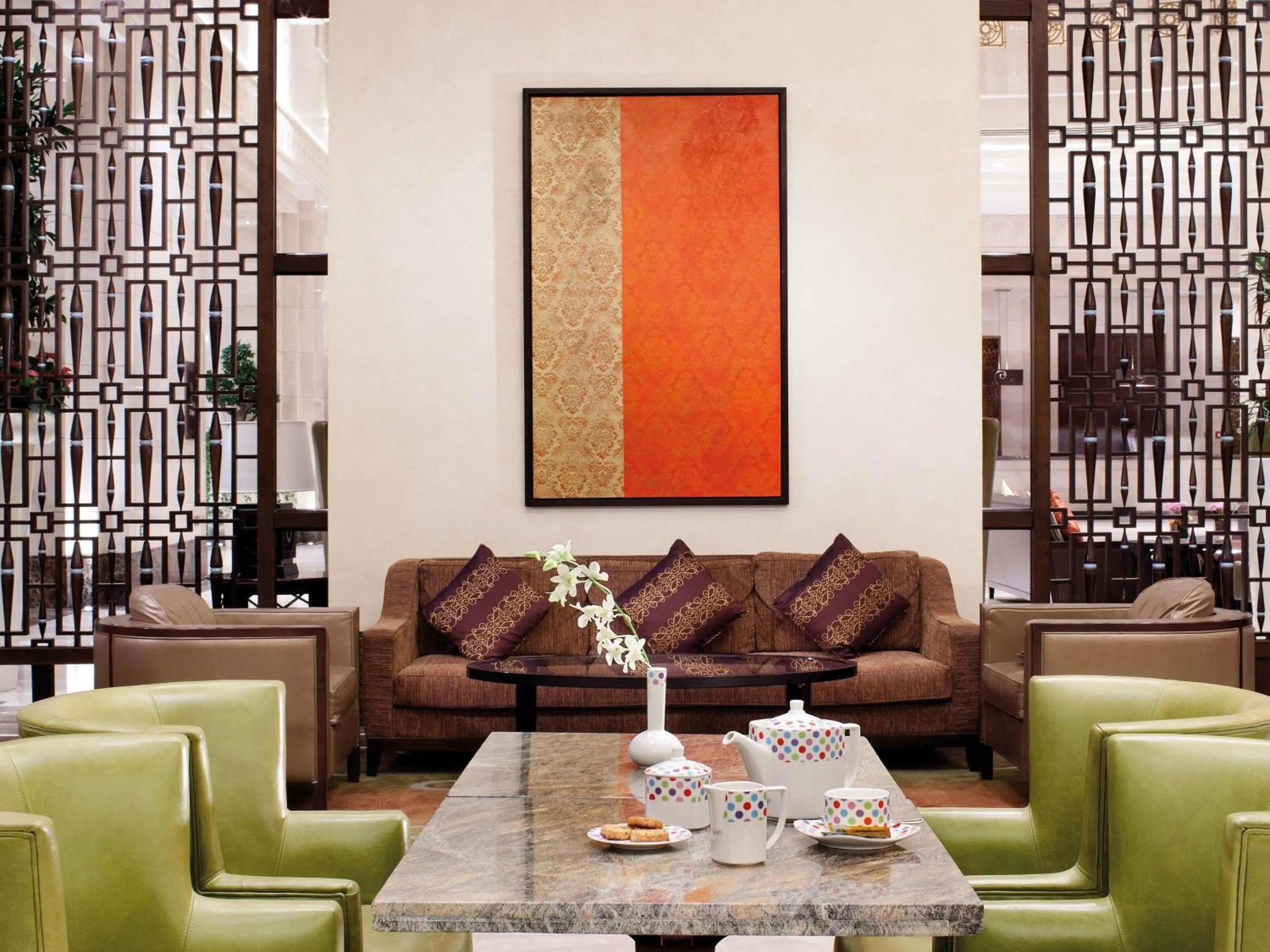 Lounge or bar in Makkah Clock Royal Tower, A Fairmont Hotel