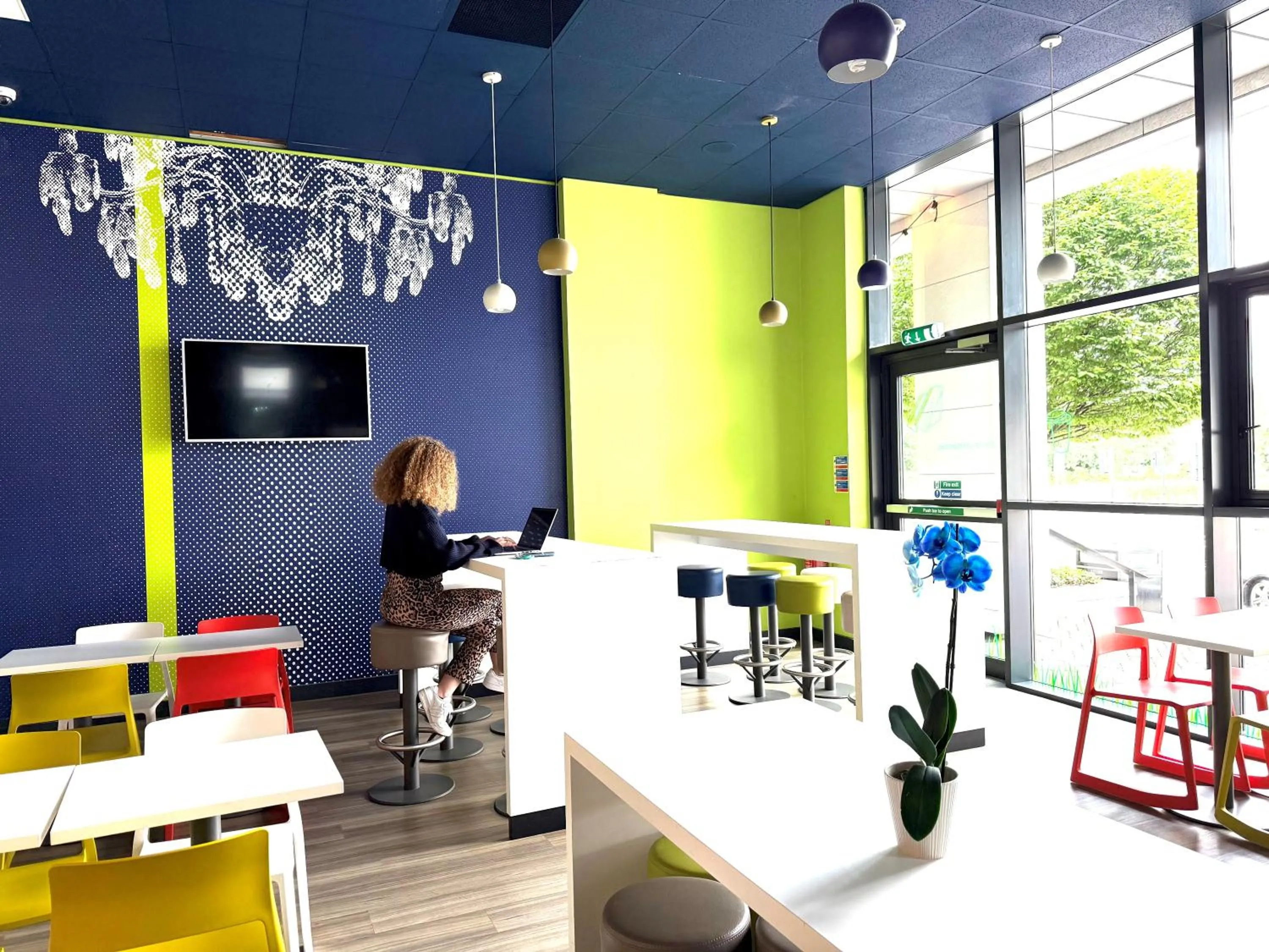 TV and multimedia in ibis budget Leeds Centre Crown Point Road