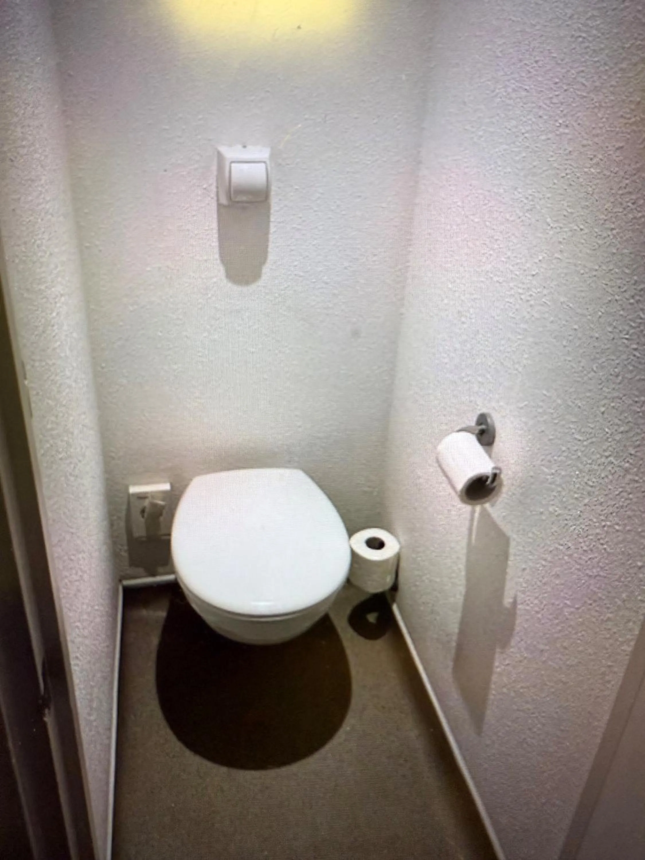 Bathroom in ibis budget Leeds Centre Crown Point Road