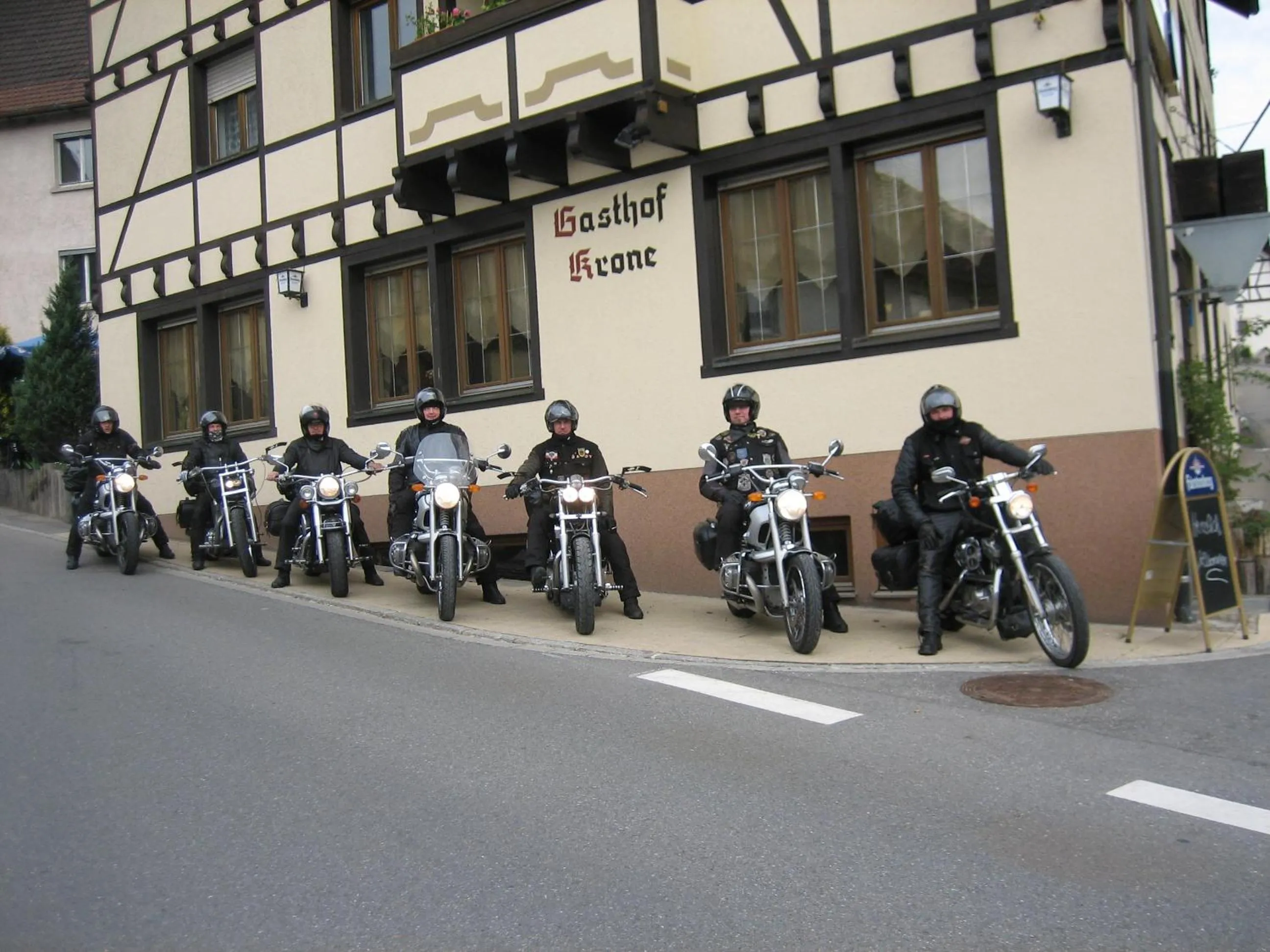 group of guests in Hotel Krone Stühlingen - Das Tor zum Südschwarzwald