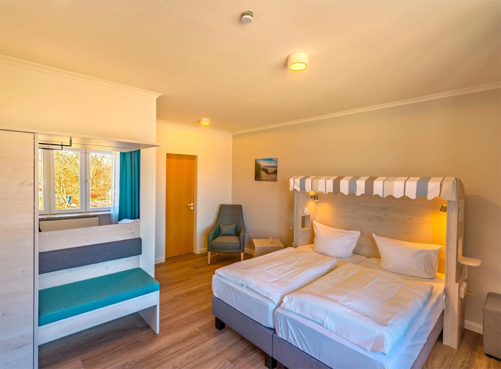 Photo of the whole room, Bed in Hotel Seelust