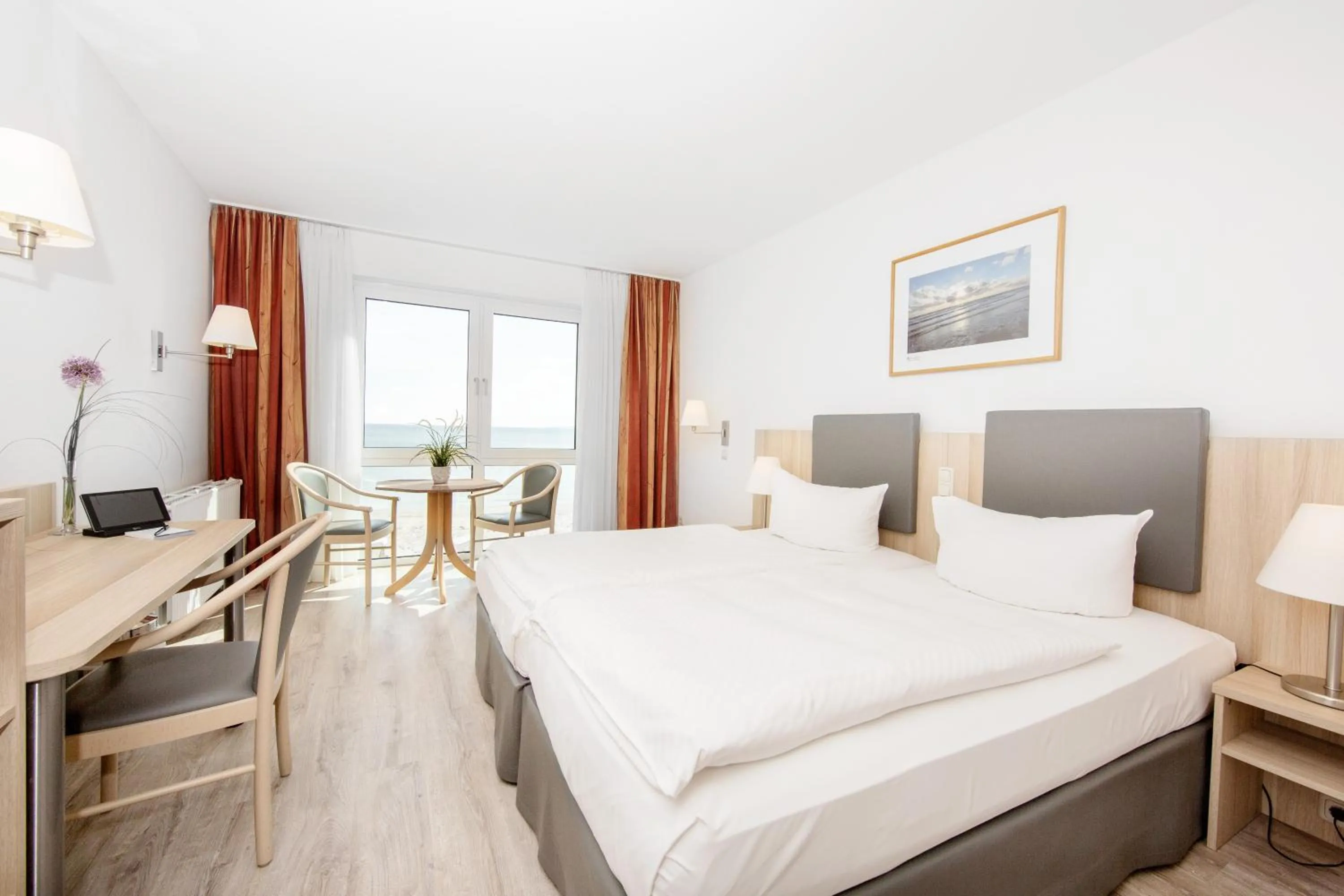 Photo of the whole room, Bed in Hotel Seelust