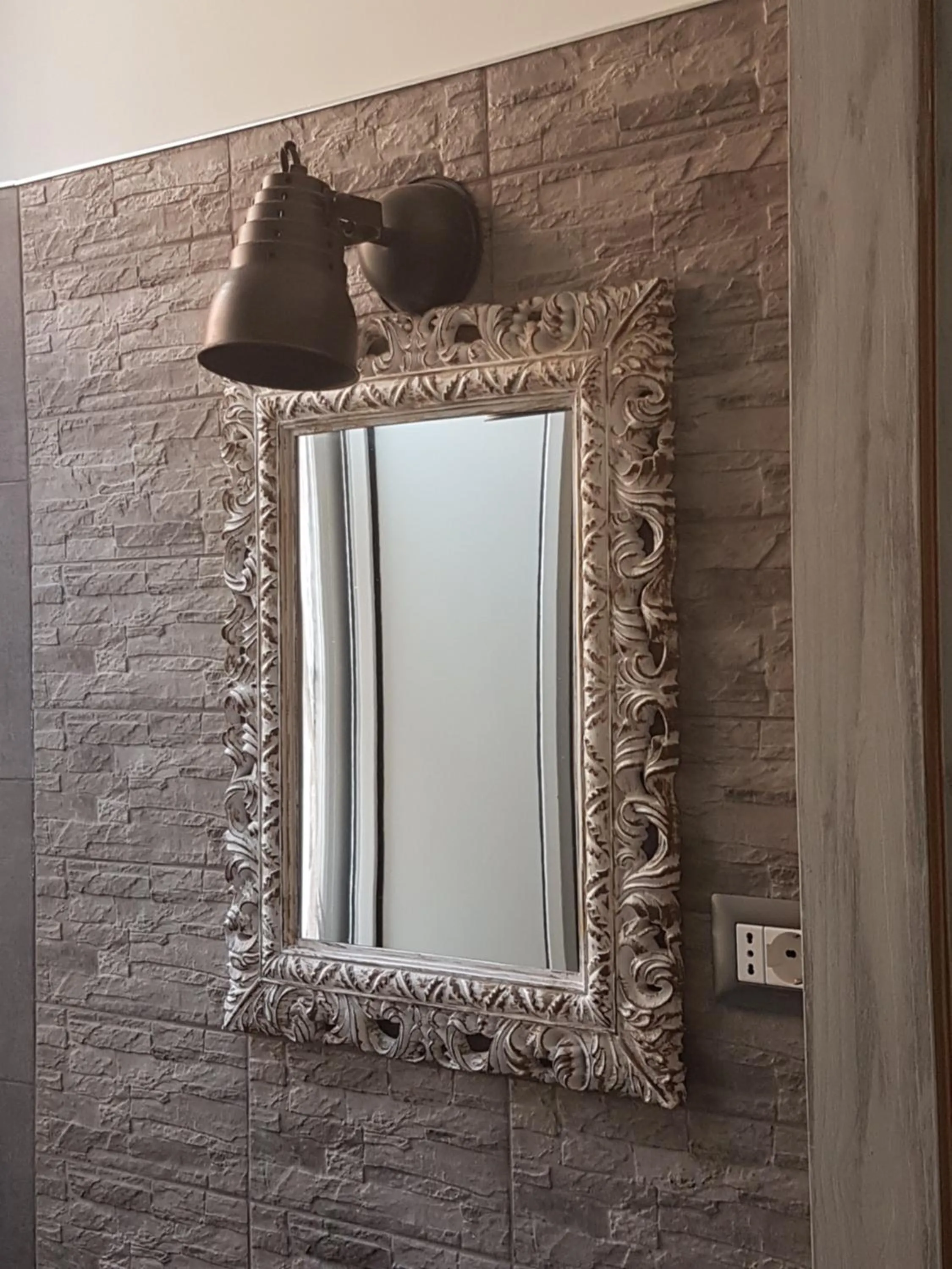 Bathroom in La Locanda dell'Angelo