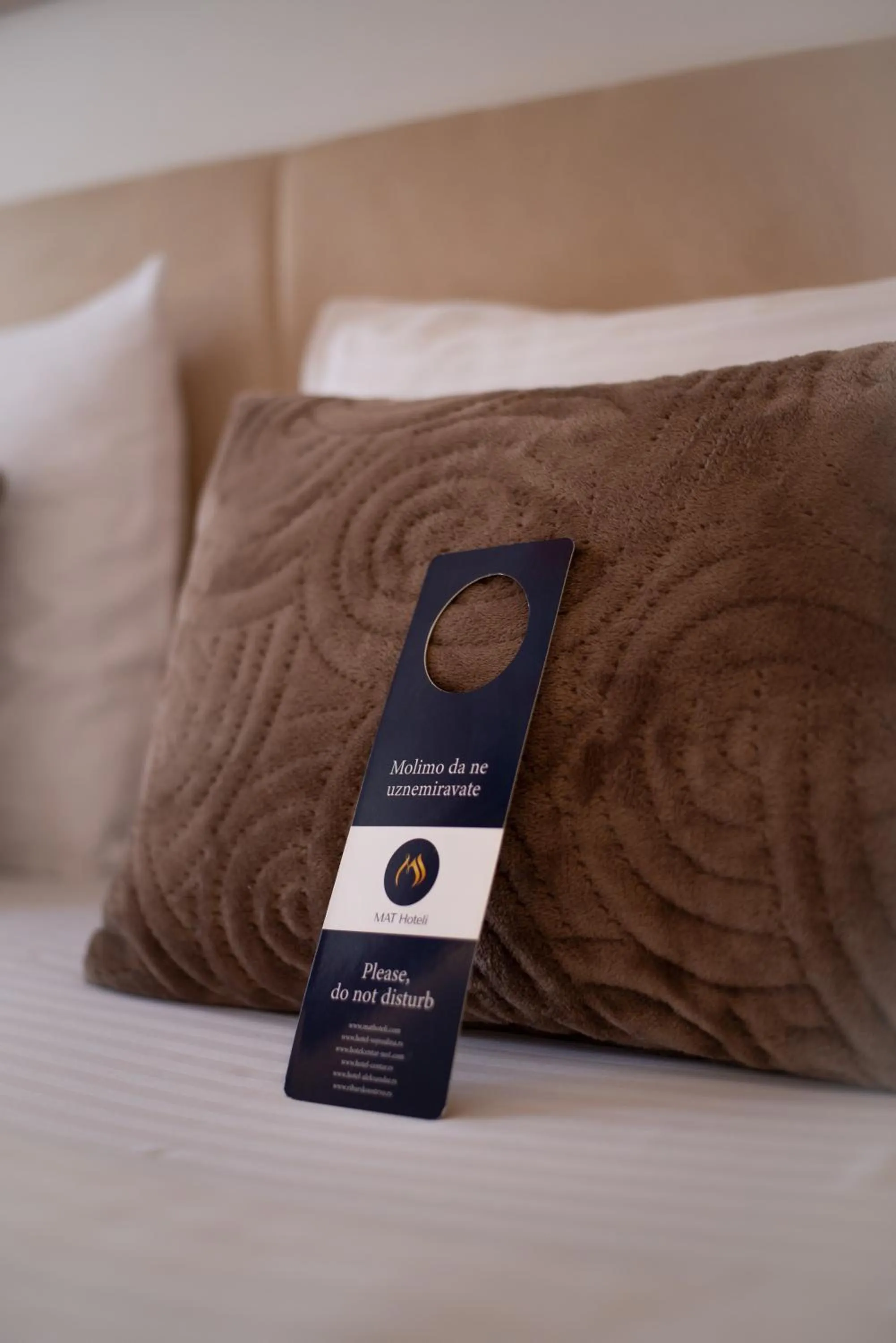 Bed in Tourist Resort Ribarsko Ostrvo