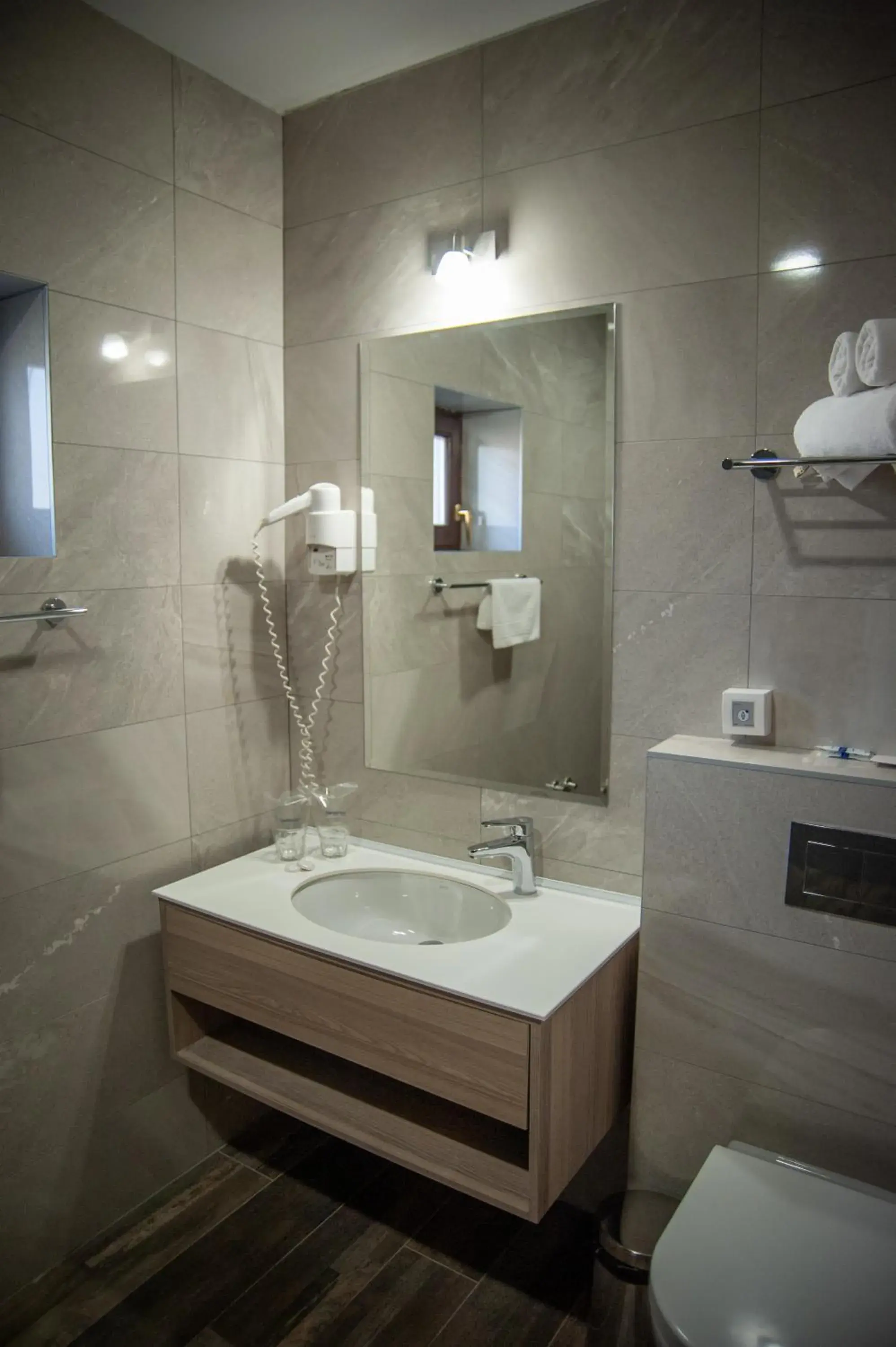 Twin Room - single occupancy in Tourist Resort Ribarsko Ostrvo Twin Room - single occupancy in Tourist Resort Ribarsko Ostrvo