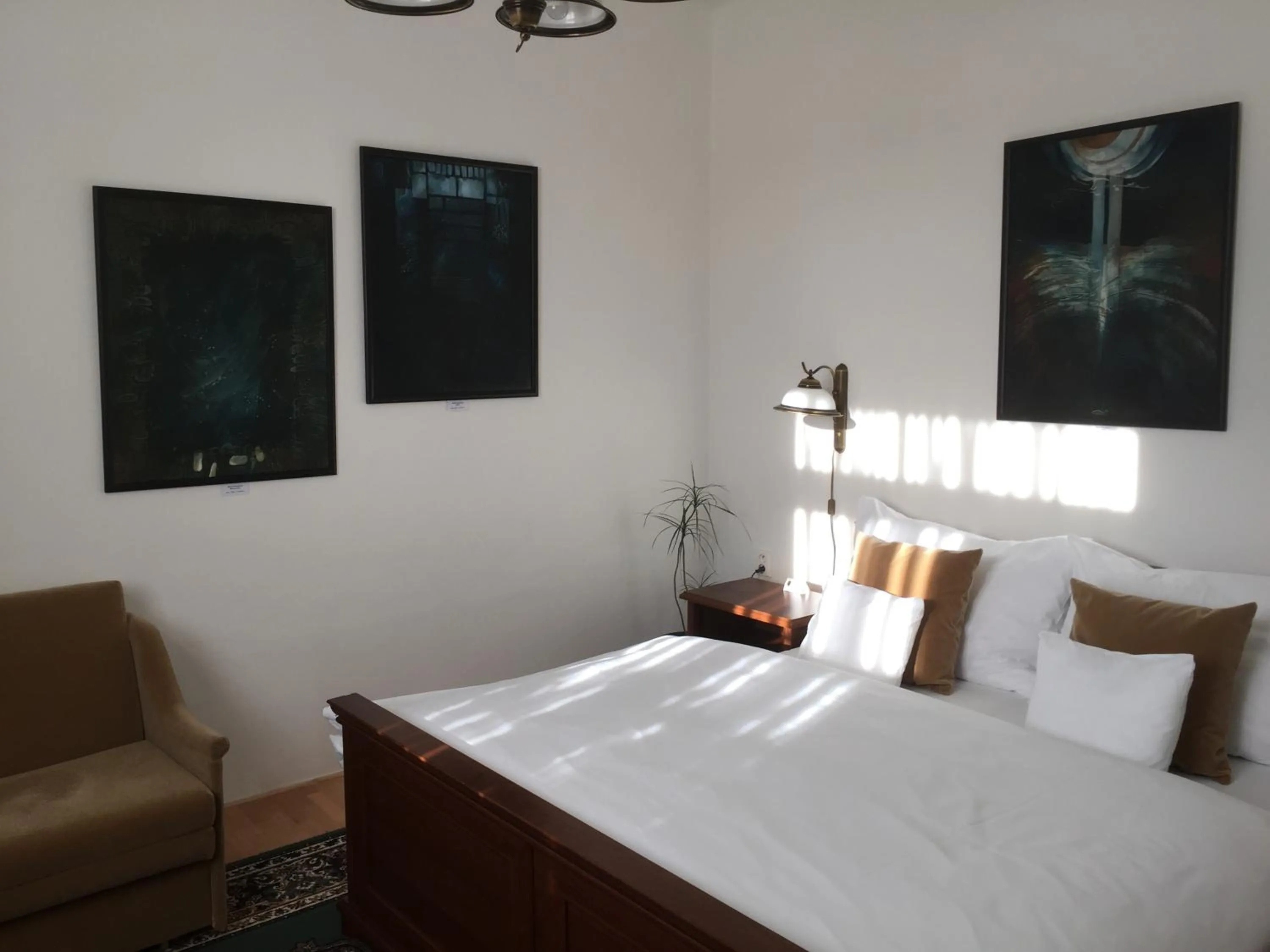 Bedroom, Bed in Antik Hotel Sofia