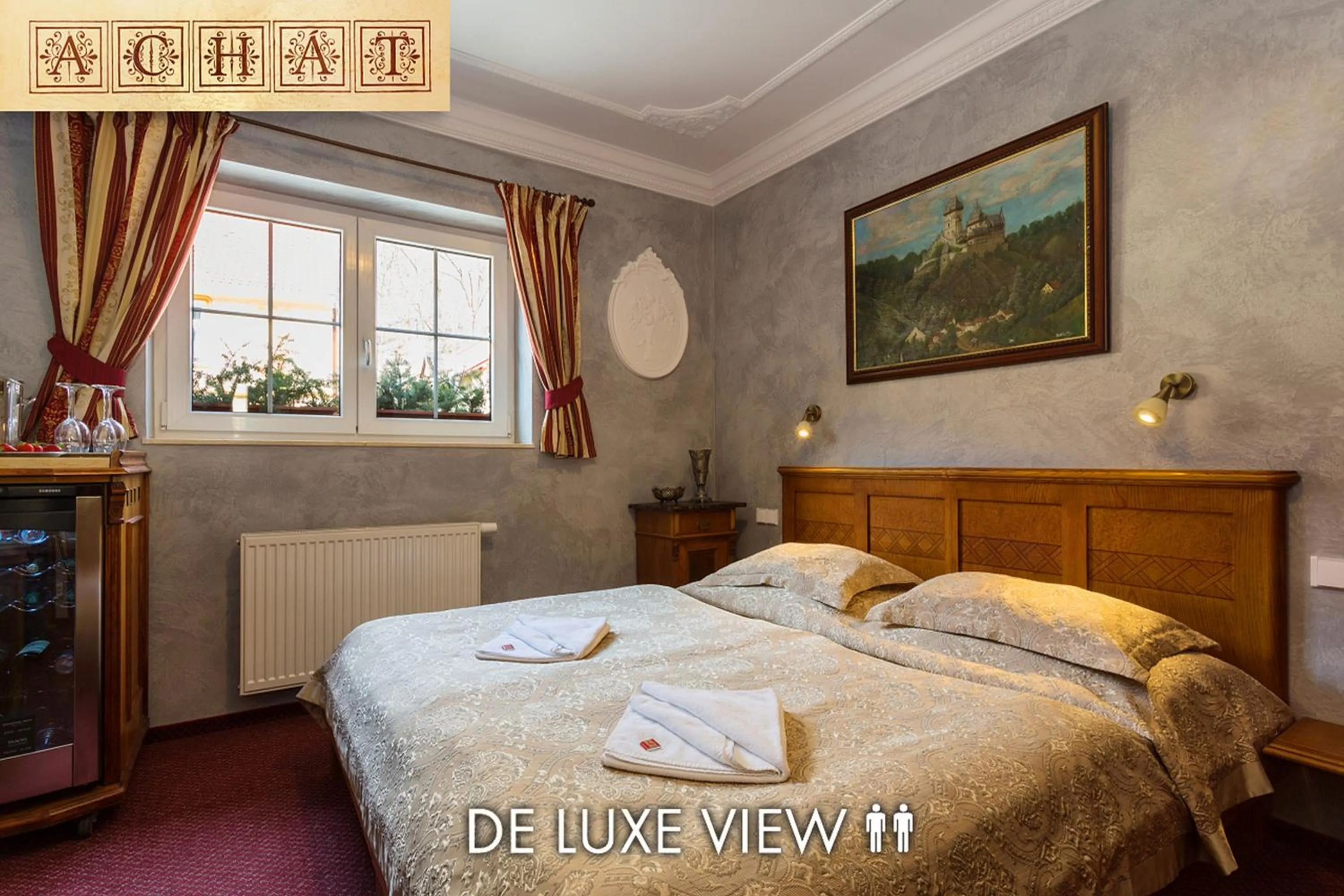 Property building, Bed in Hotel Karlštejn & SPA