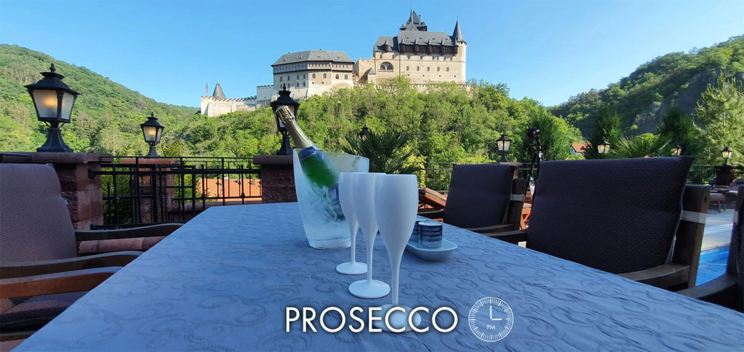 Swimming pool in Hotel Karlštejn & SPA