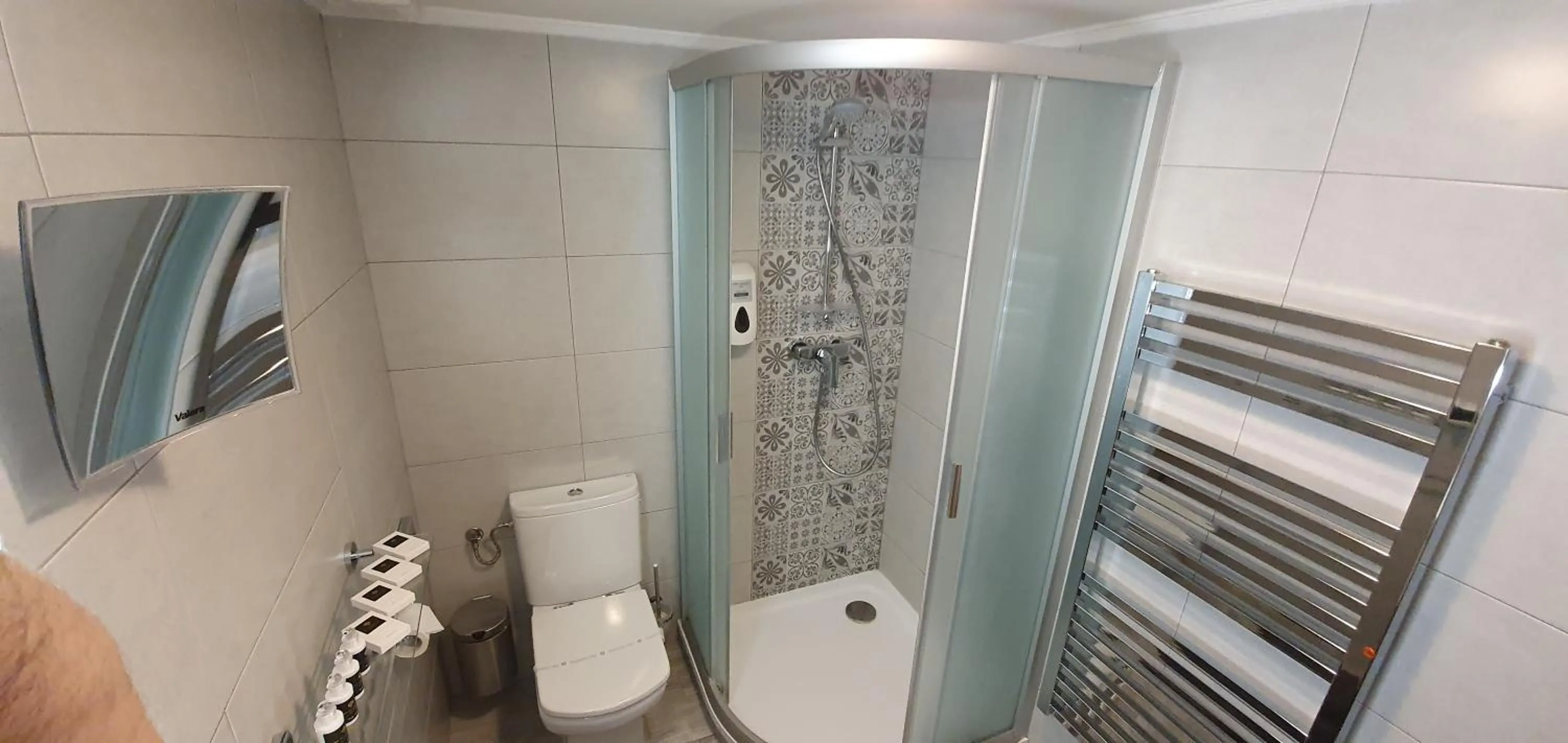 Bathroom in Hotel Karlštejn & SPA