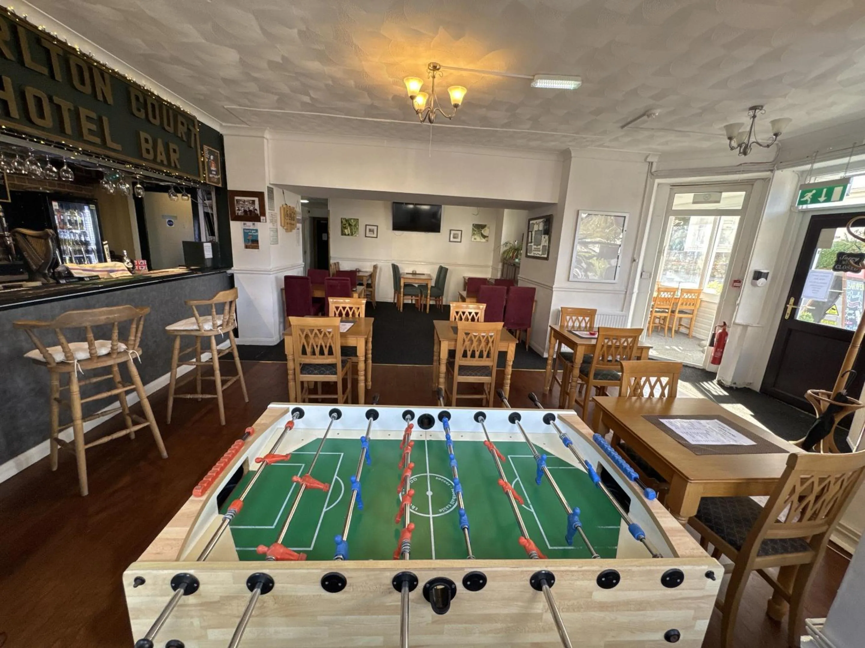 Lounge or bar in Carlton Court Hotel Eastbourne