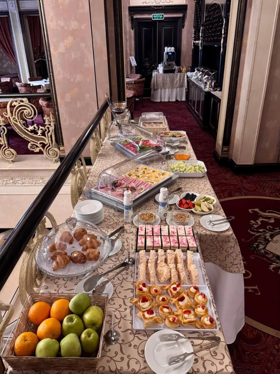 Food and drinks in Axelhof Boutique Hotel