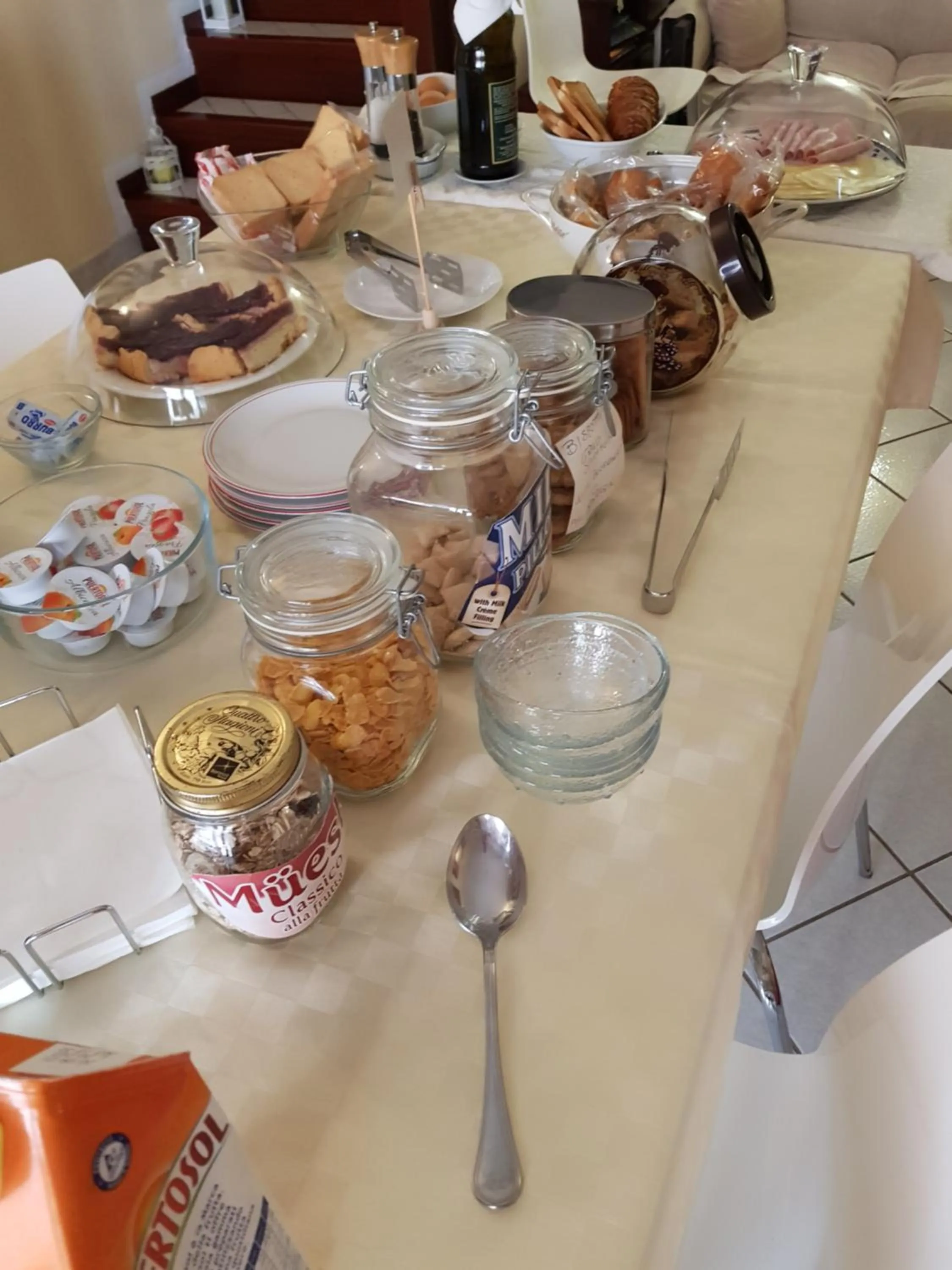 Breakfast in B&B A CASA DI MONICA