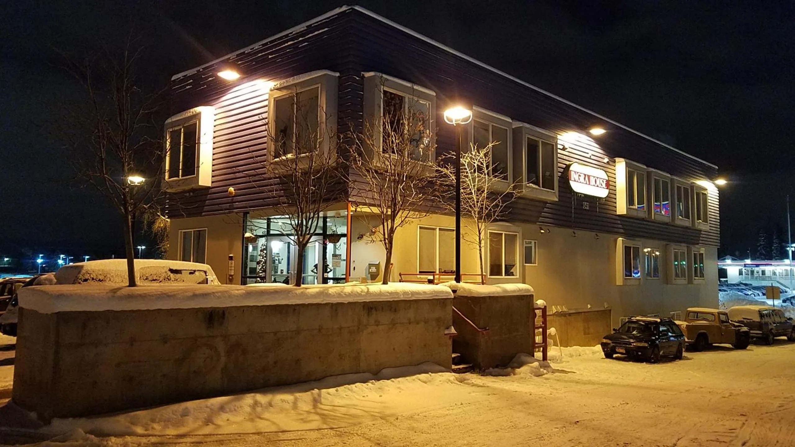 Facade/entrance in Ingra House Hotel