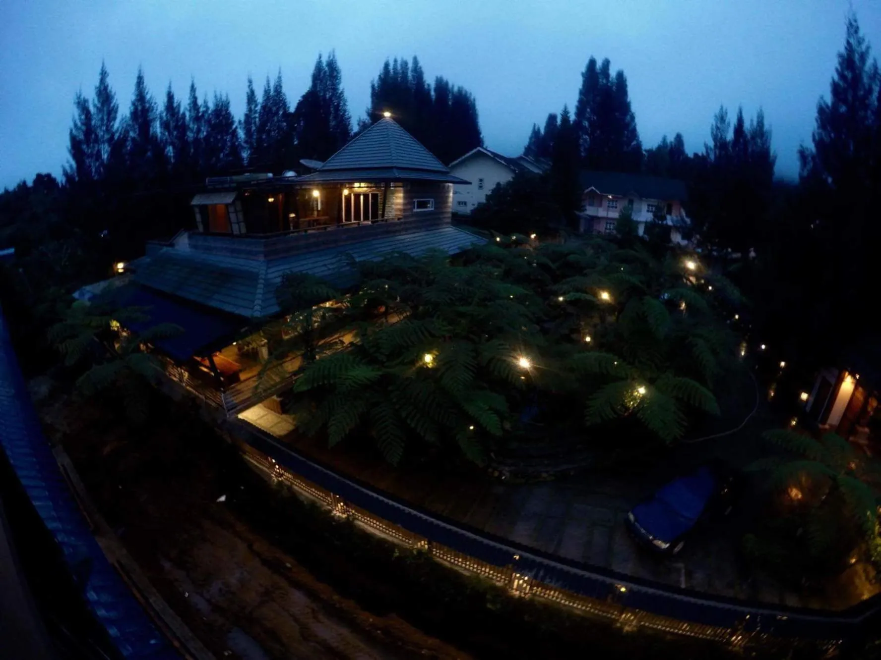 Restaurant/places to eat in Hotel Kalang Ulu