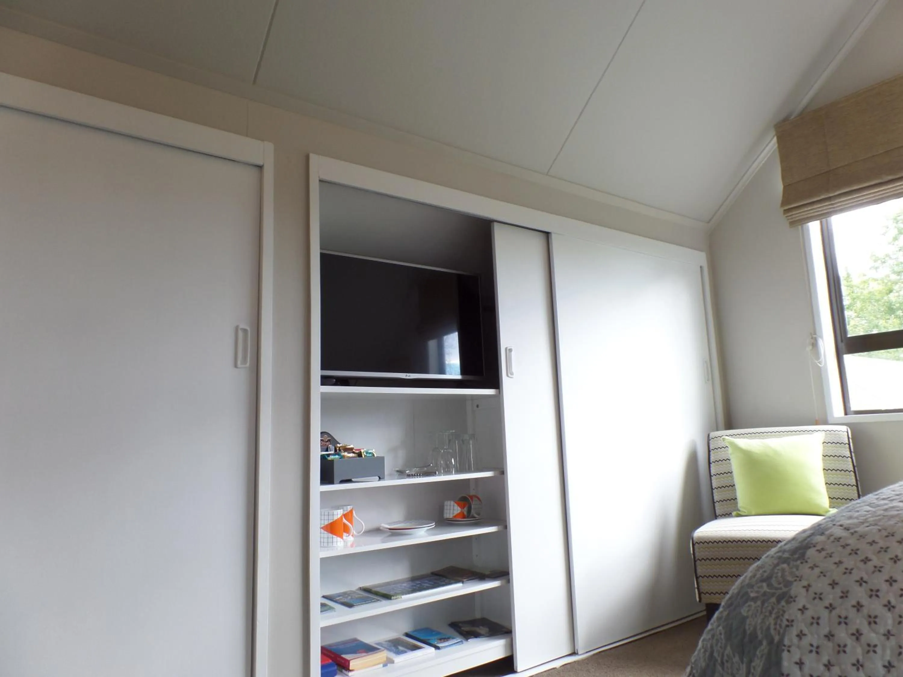 TV and multimedia in Riverstone House