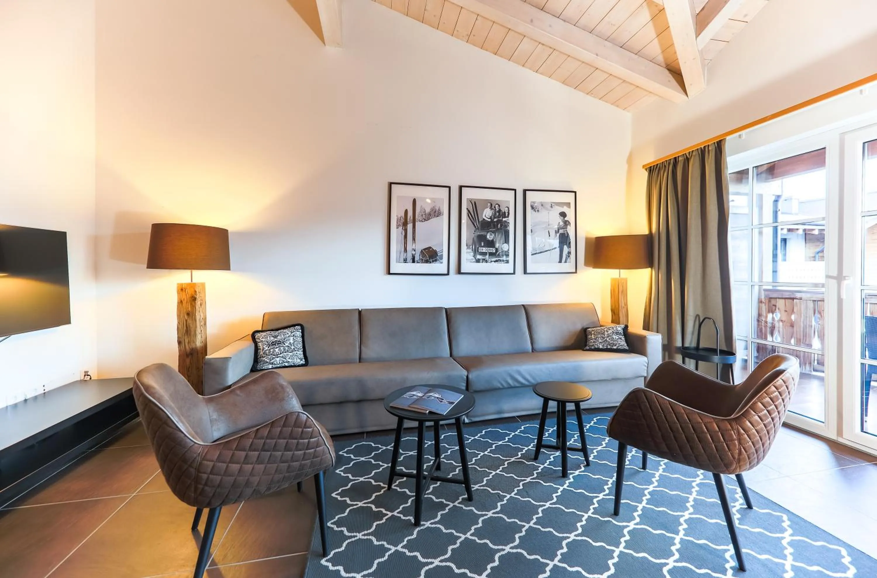 TV and multimedia in AvenidA Mountain Resort by Alpin Rentals