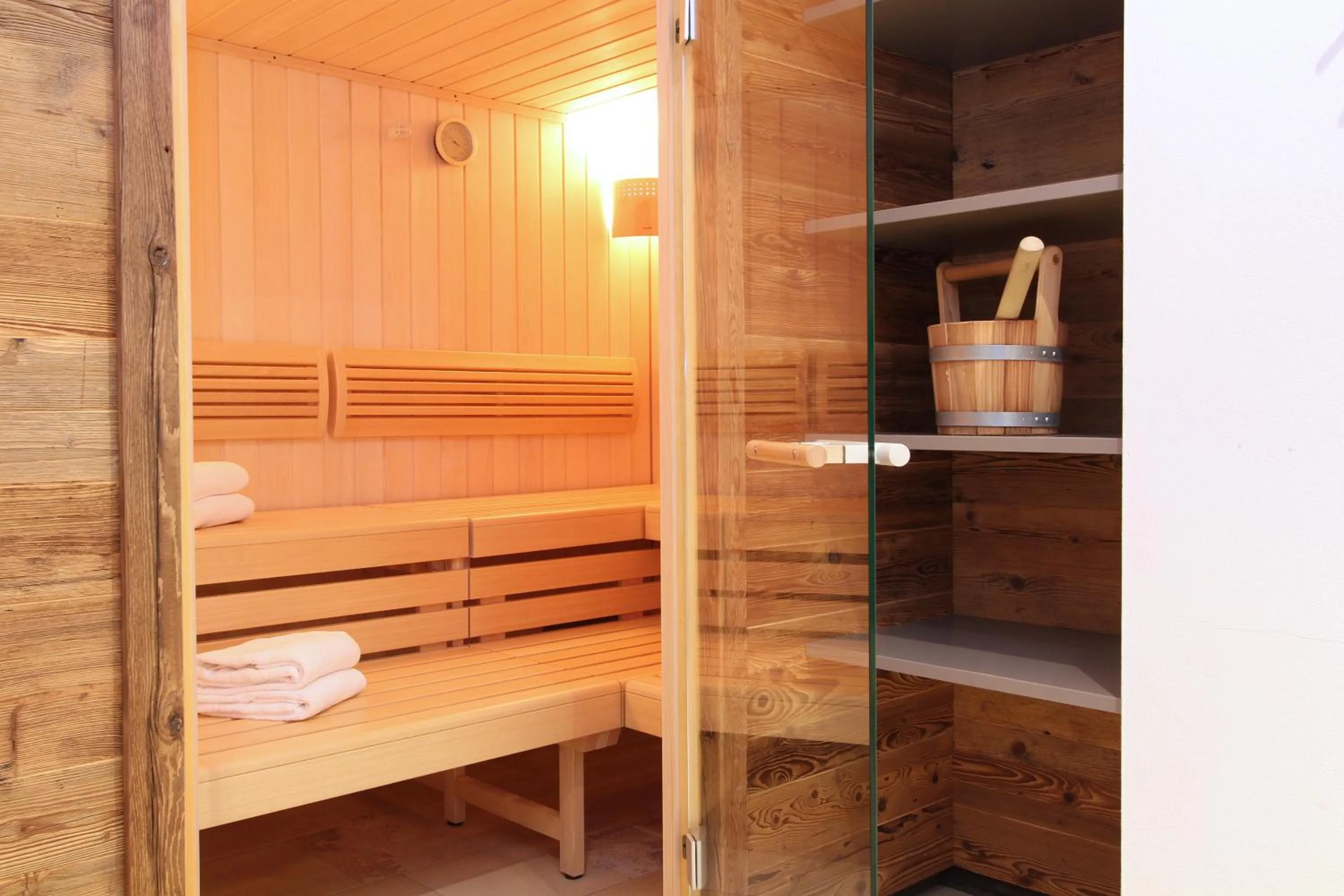 Sauna in AvenidA Mountain Resort by Alpin Rentals