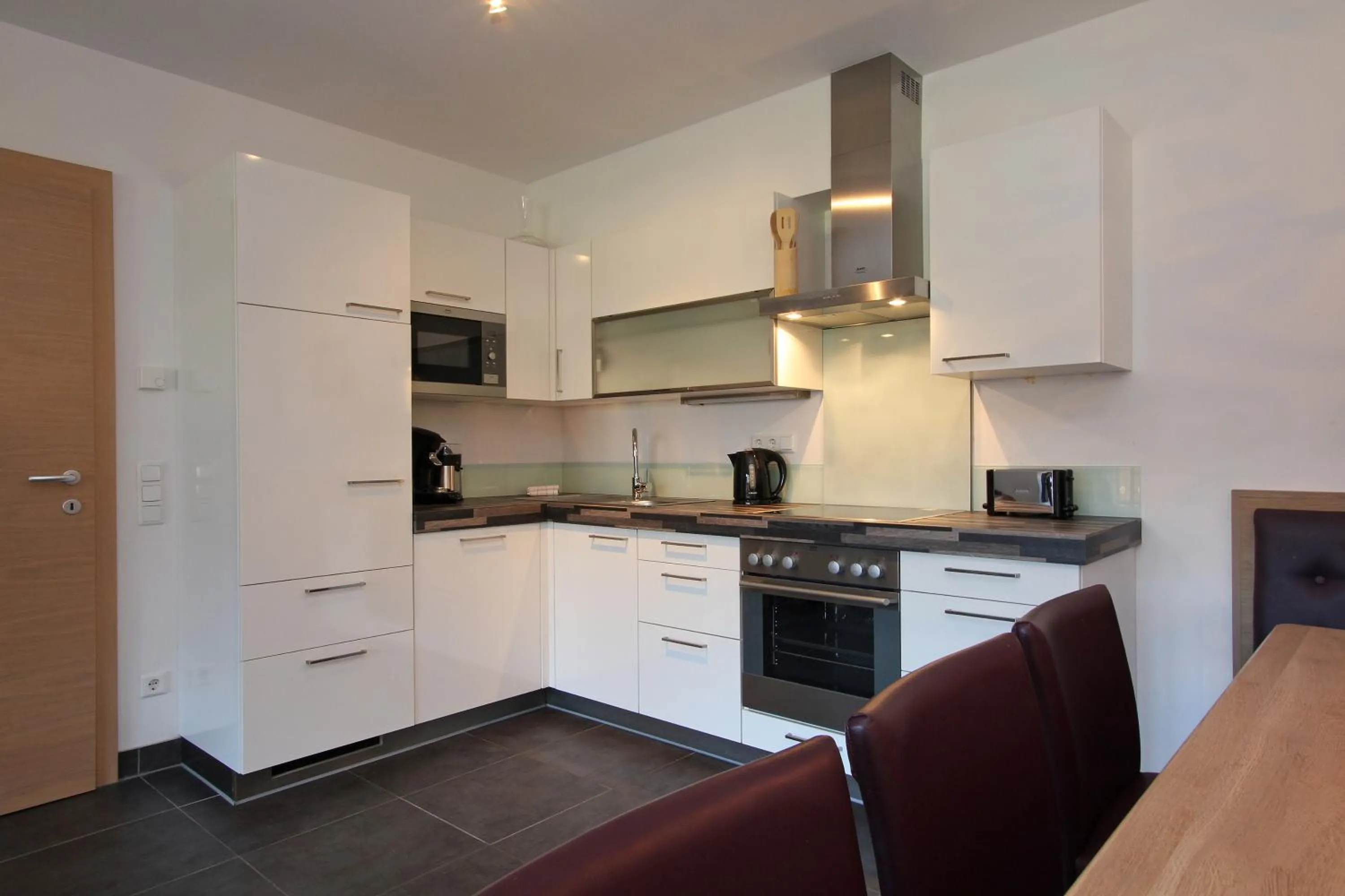 Coffee/tea facilities in AvenidA Mountain Resort by Alpin Rentals