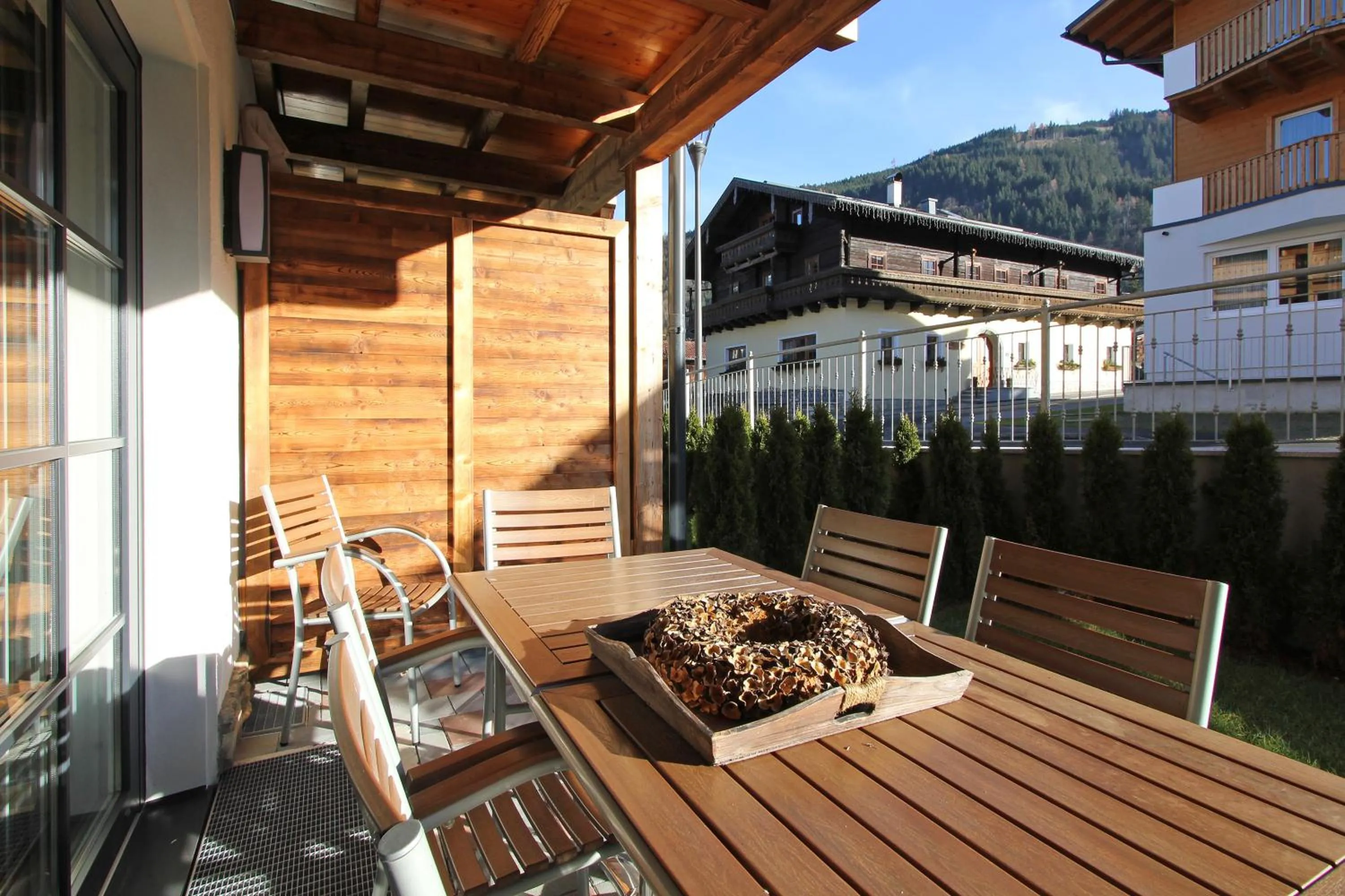 Balcony/Terrace in AvenidA Mountain Resort by Alpin Rentals