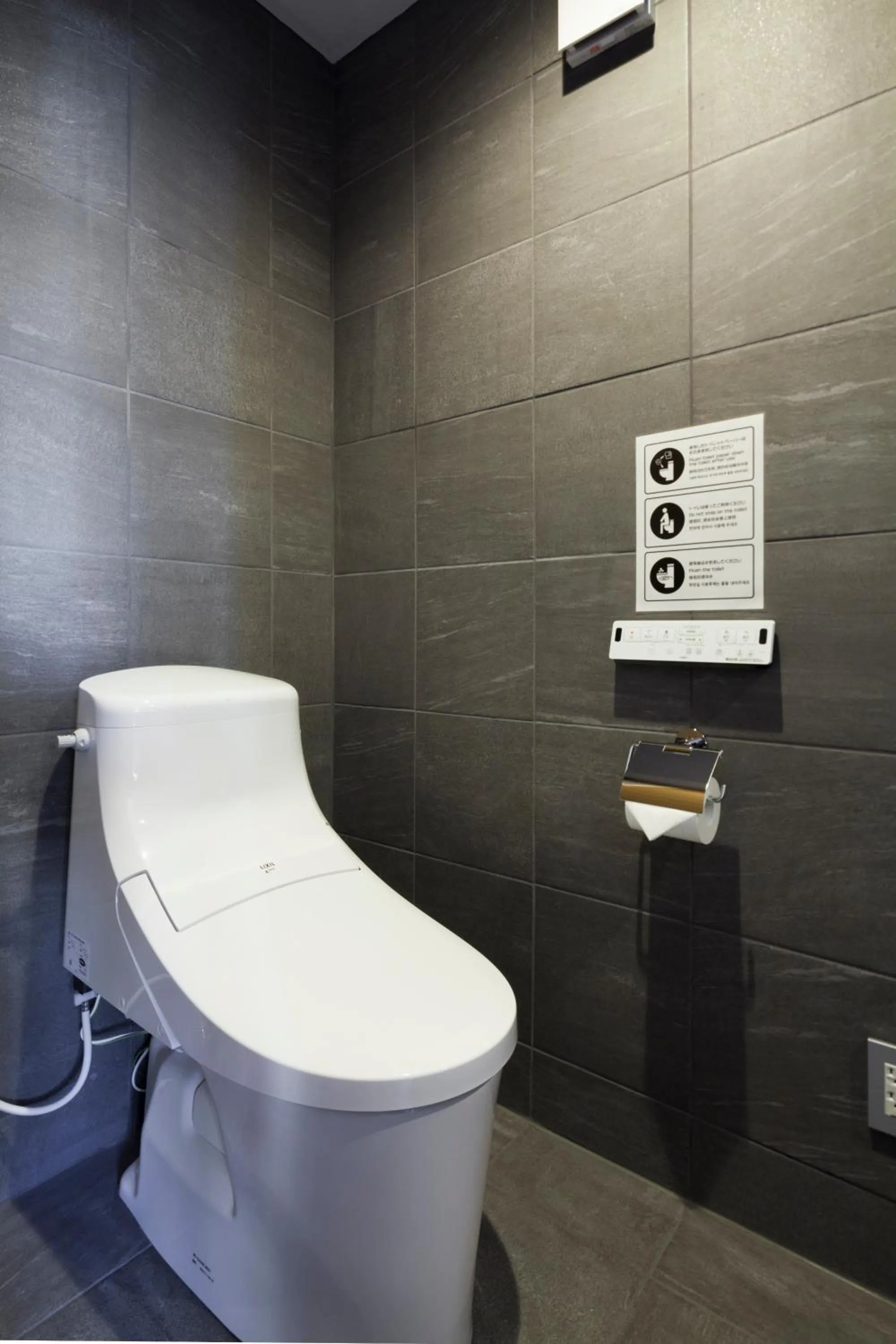 Toilet in Private house Kuranoya Sapporo