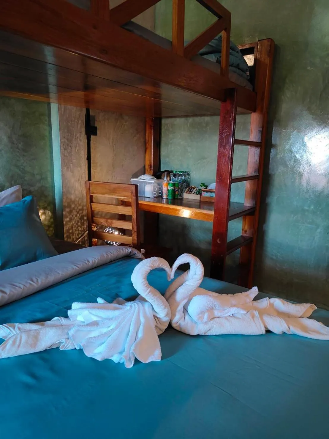 Bedroom, Bed in Smilingface guesthouse