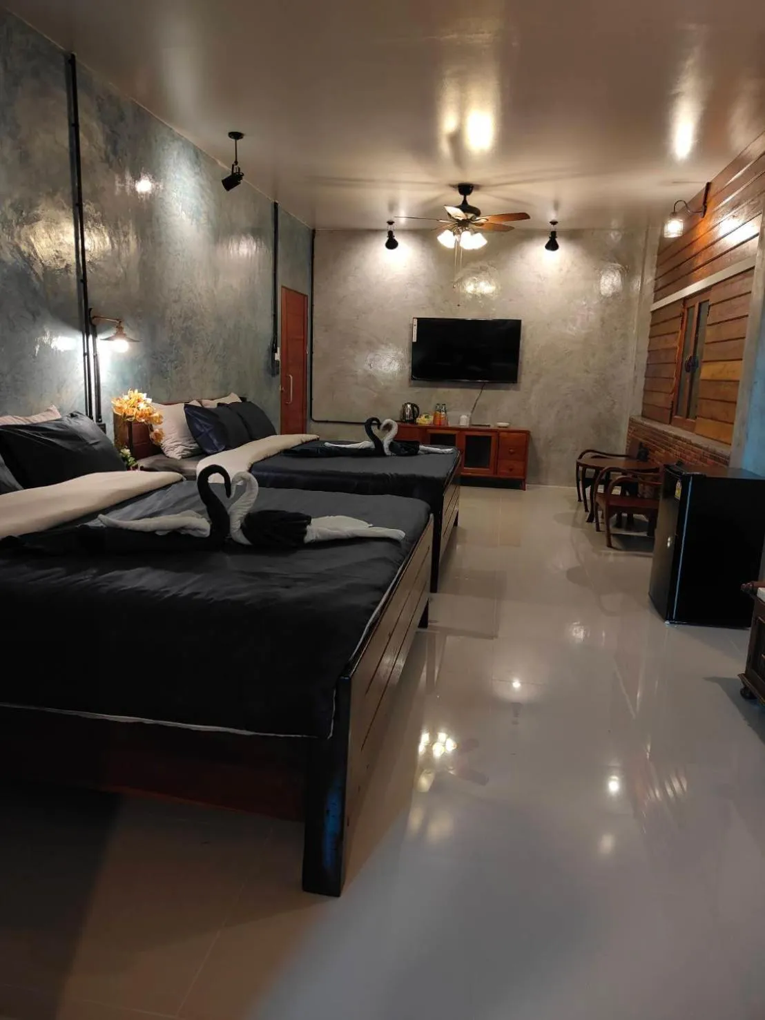 TV and multimedia, Bed in Smilingface guesthouse